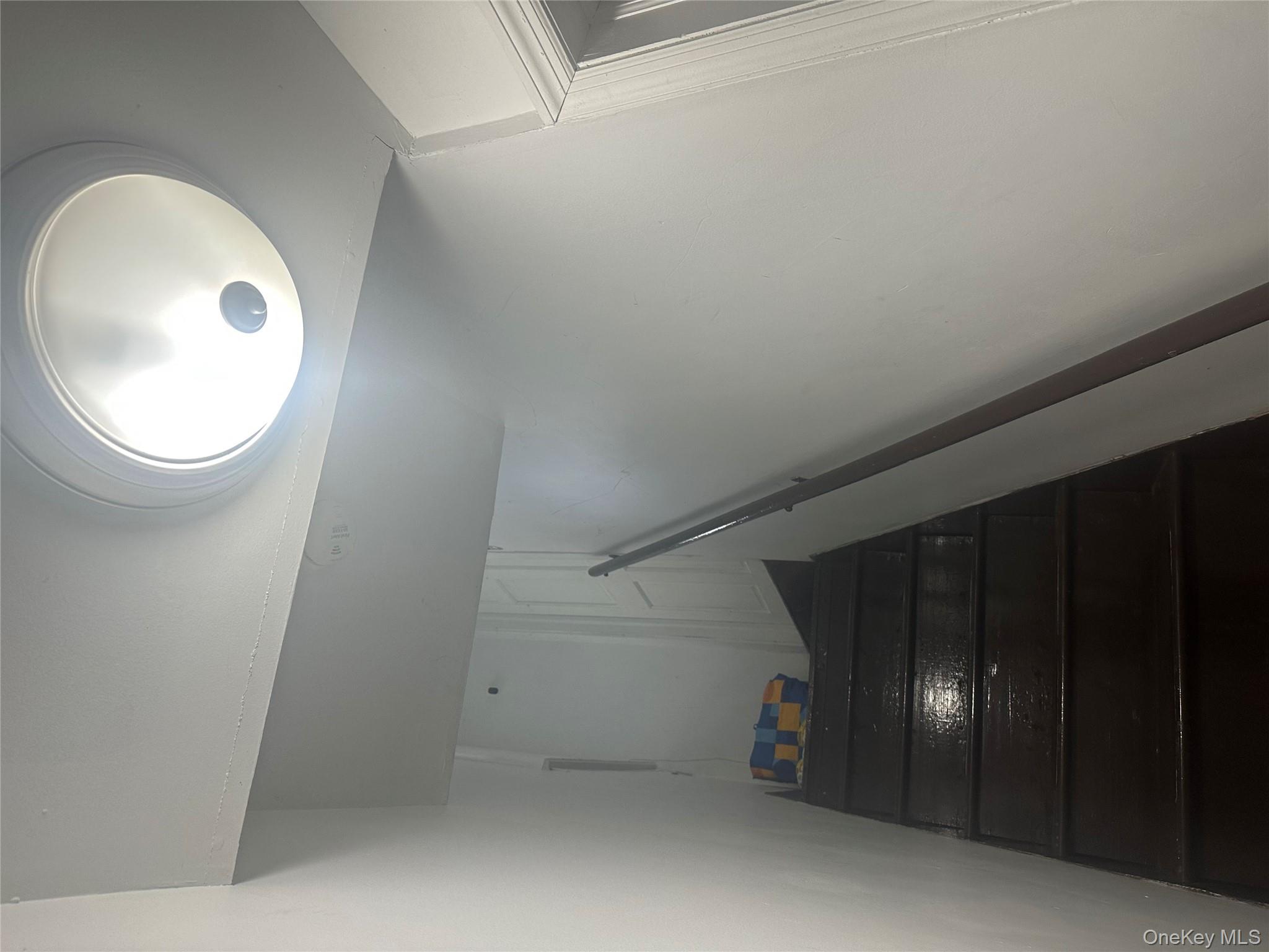 #8 photo, 21 Drake Avenue, New Rochelle , NY 10805