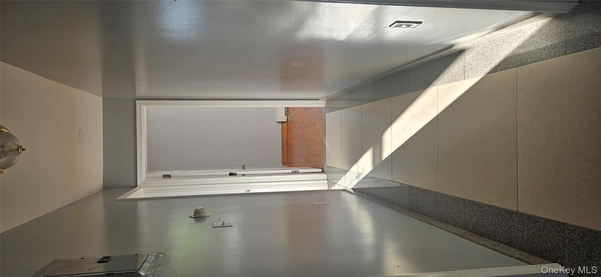 #4 photo, 59-44 159 Street, Fresh Meadows , NY 11365