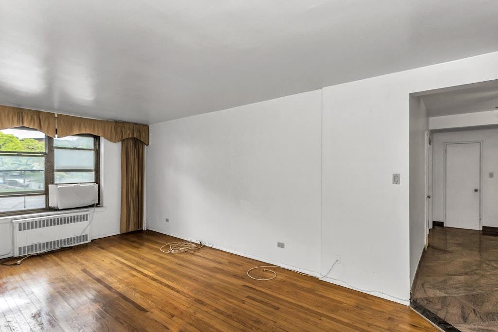 #9 photo, 87-40 Francis Lewis Boulevard, Queens Village , NY 11427