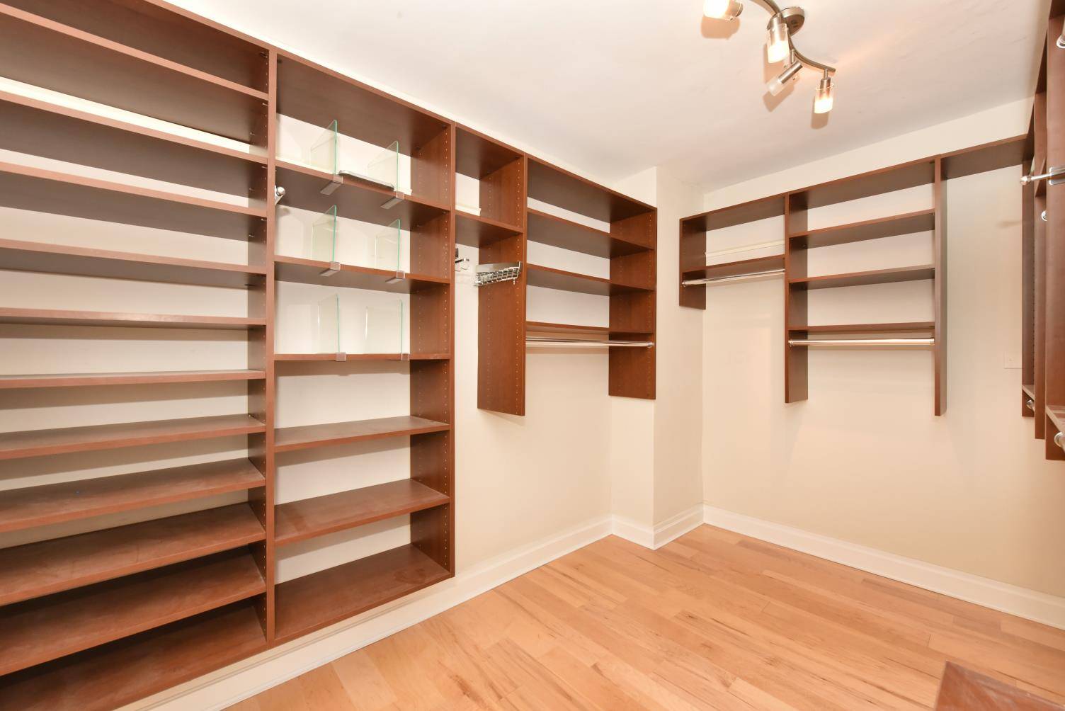 #10 photo, 18-15 215th Street, #12AB, Bayside , NY 11360