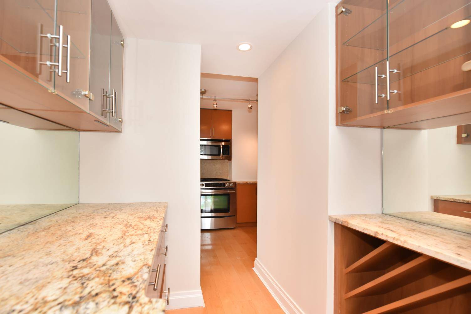 #6 photo, 18-15 215th Street, #12AB, Bayside , NY 11360