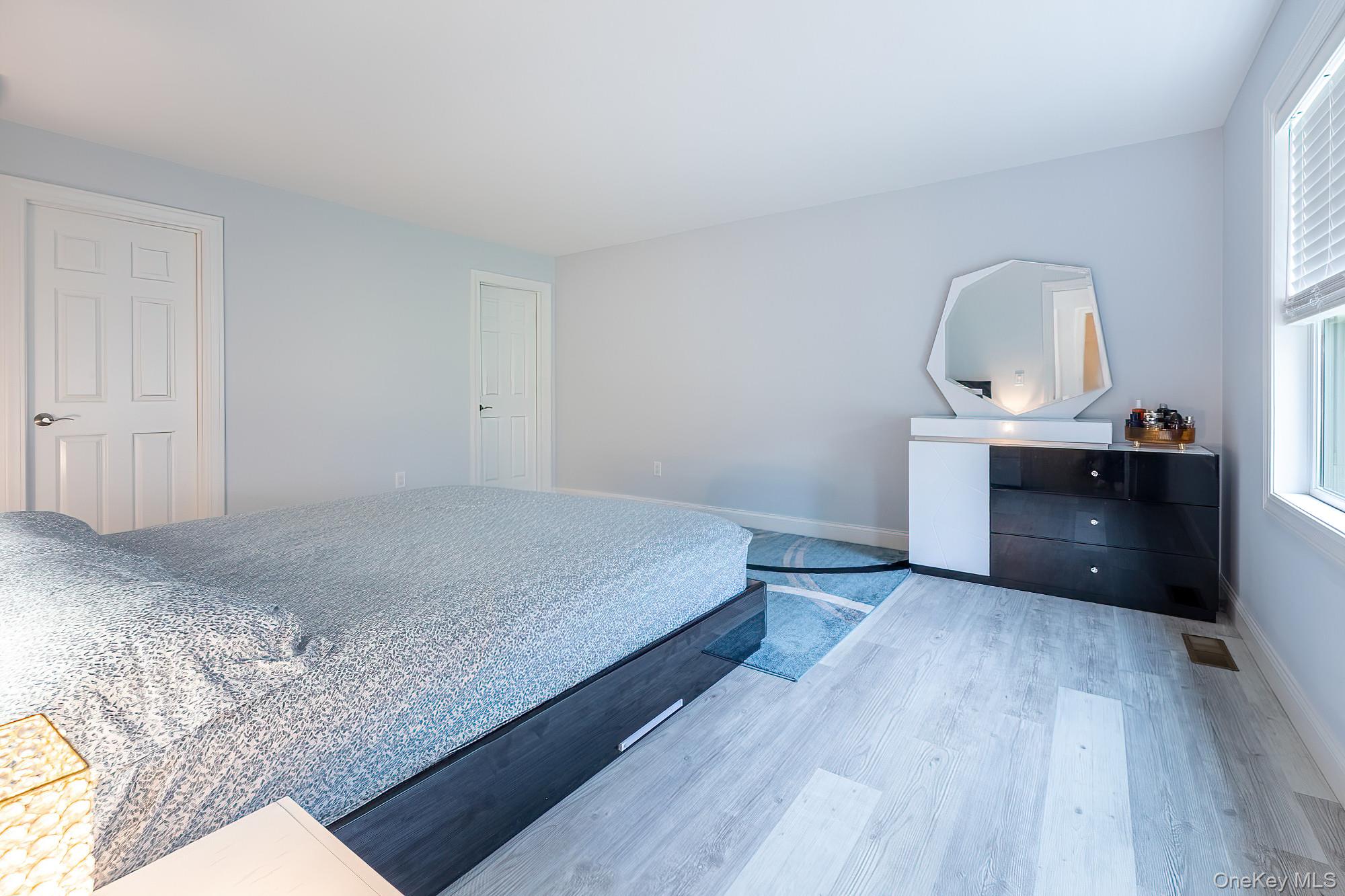 #13 photo, 5 Teramar Way, White Plains , NY 10607