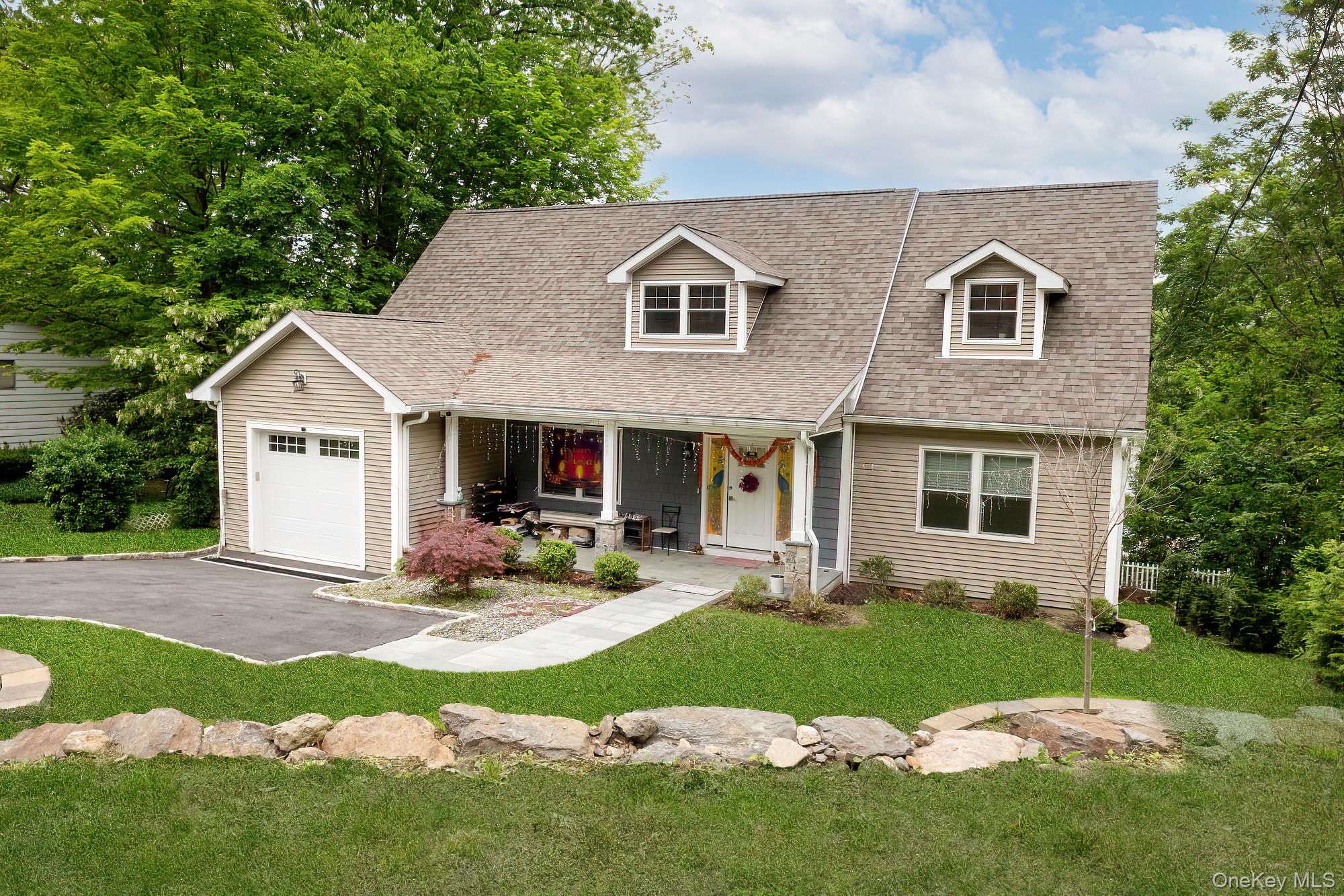 #2 photo, 5 Teramar Way, White Plains , NY 10607