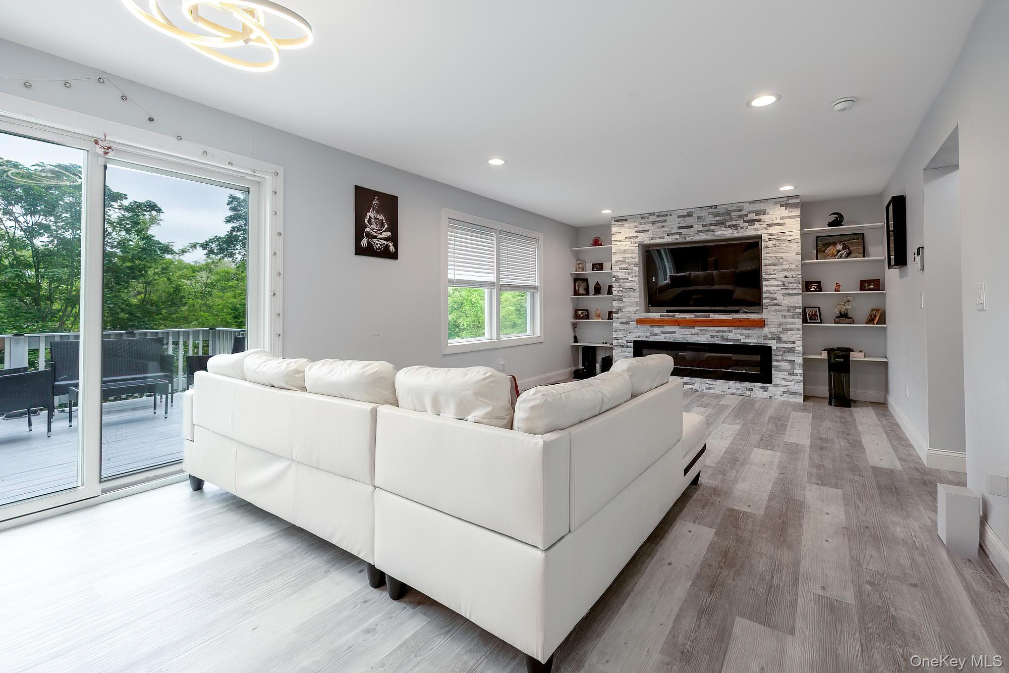 #9 photo, 5 Teramar Way, White Plains , NY 10607