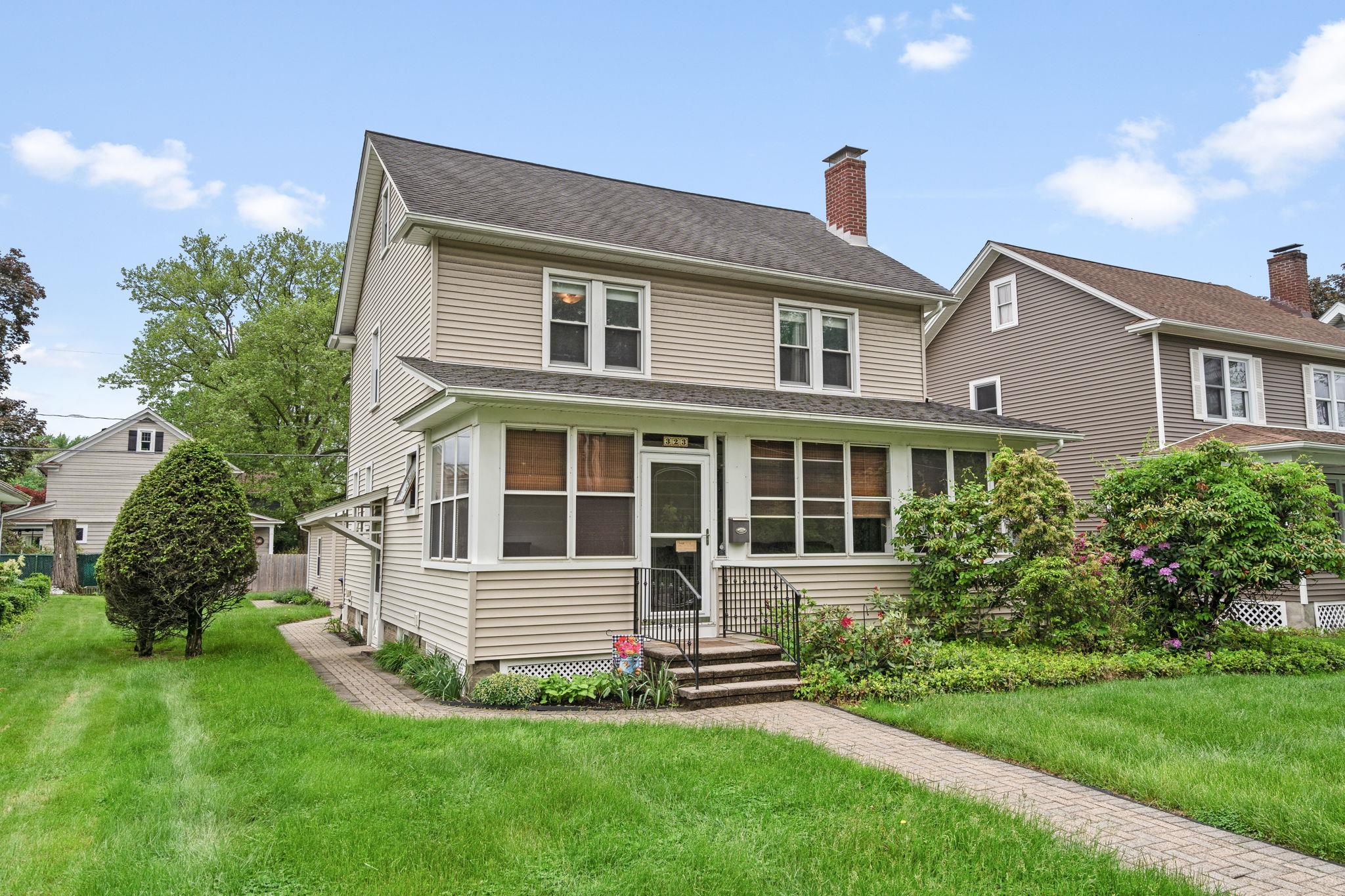 #1 photo, 323 Hooker Avenue, Poughkeepsie , NY 12603