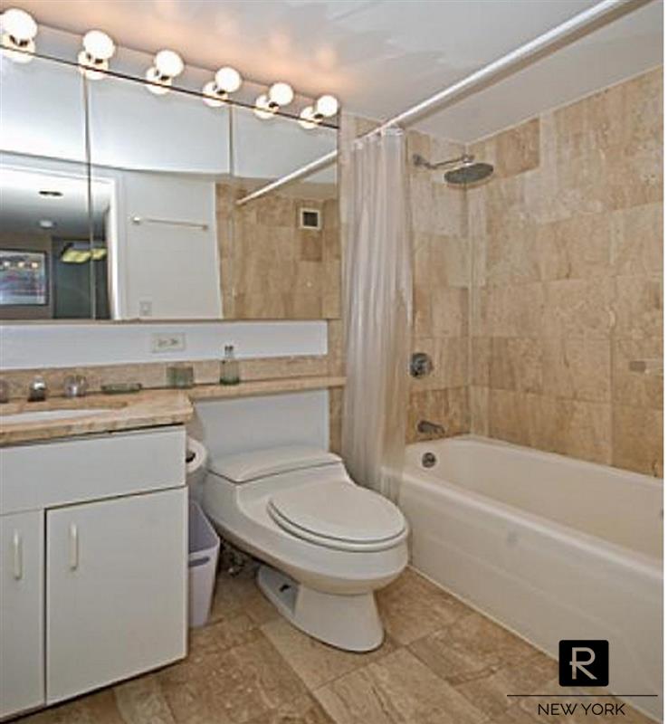 #15 photo, 1 Irving Place, マンハッタン Gramercy Park , NY 10003