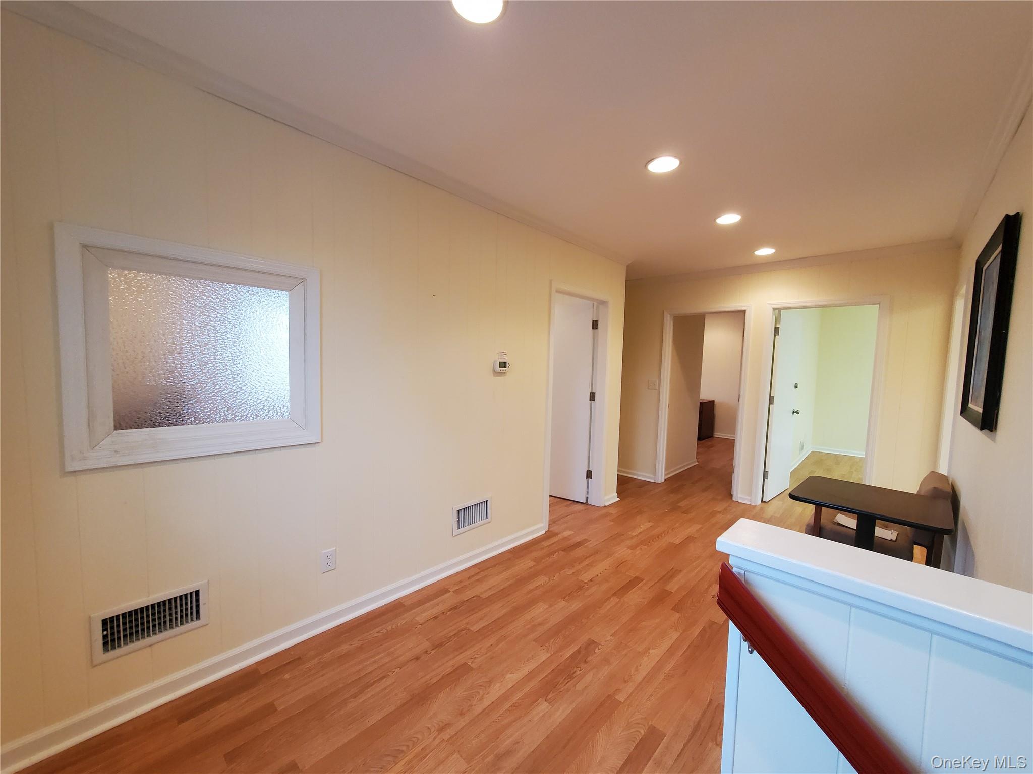 #4 photo, 125 Oak Tree Road, Tappan , NY 10983