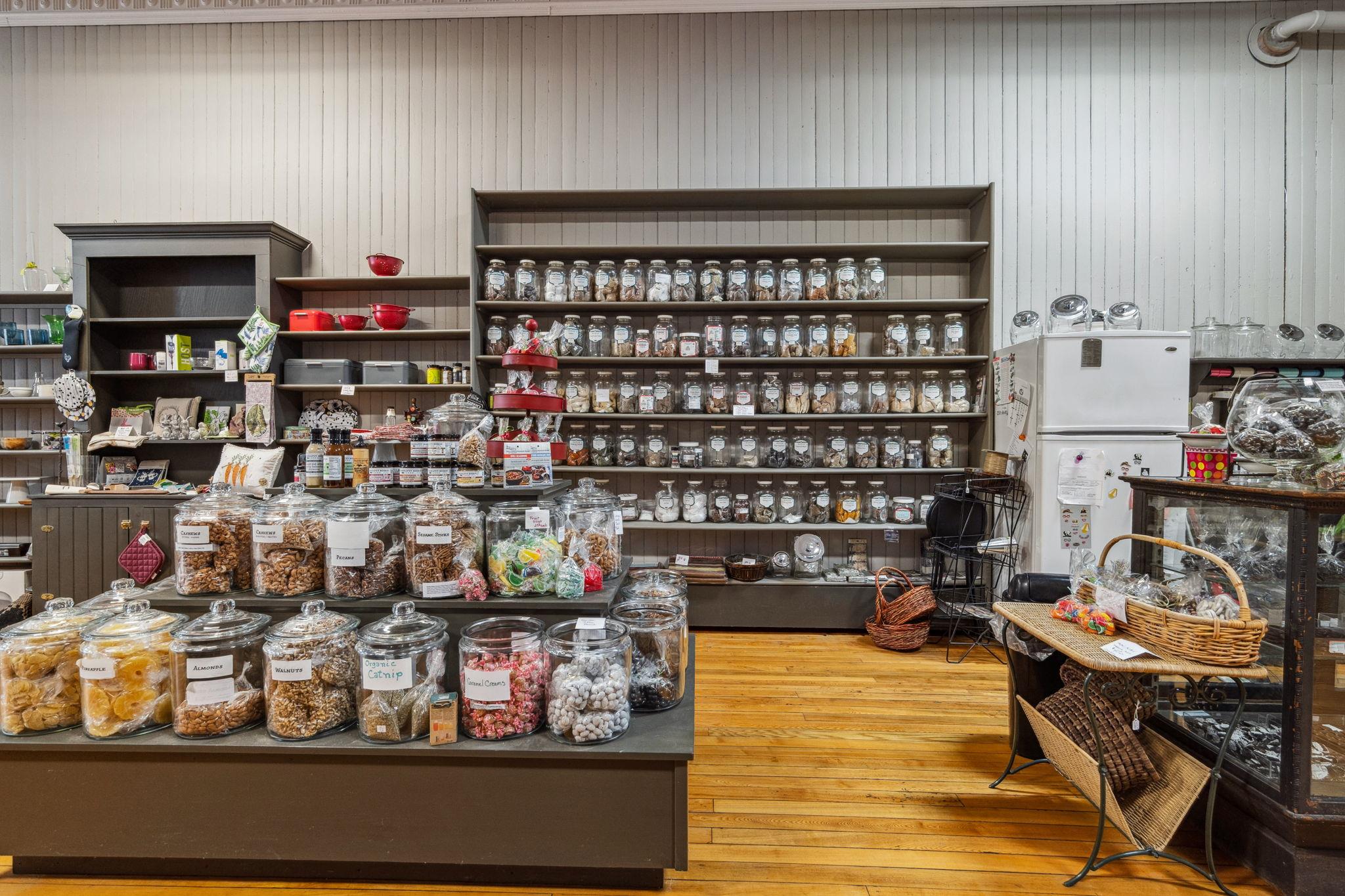 #16 photo, 331 Main Street, Call Listing Agent , NY 12122