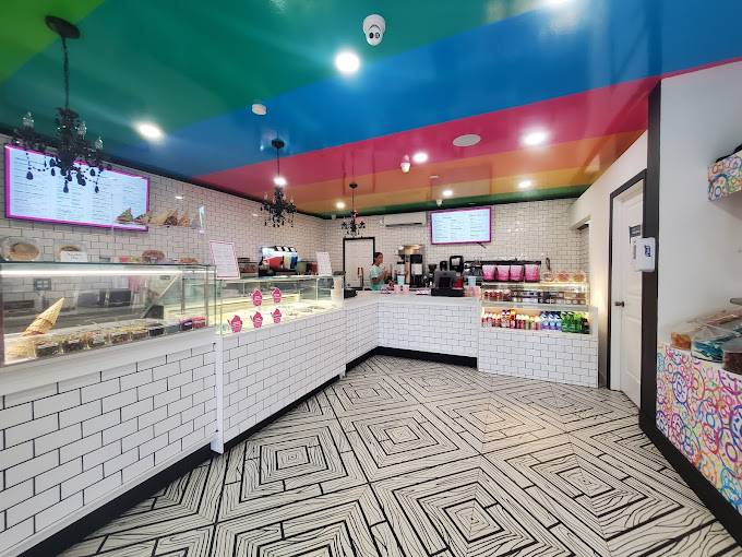 #12 photo, Montauk Plaza - 716 Montauk Hwy, サフォーク郡 Montauk , NY 11954