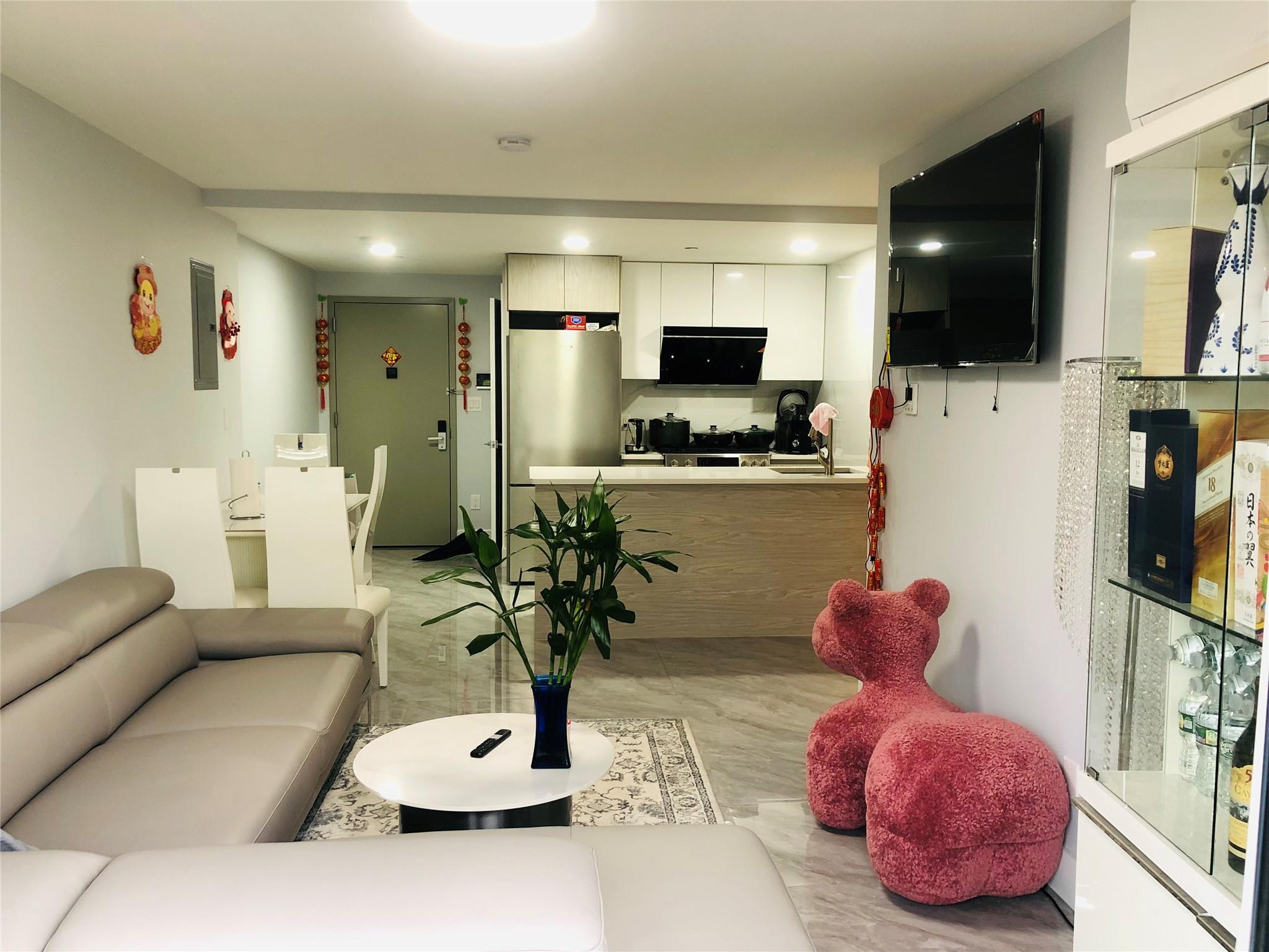 #2 photo, 811 45th Bluffs, ブルックリン区 Brooklyn , NY 11220