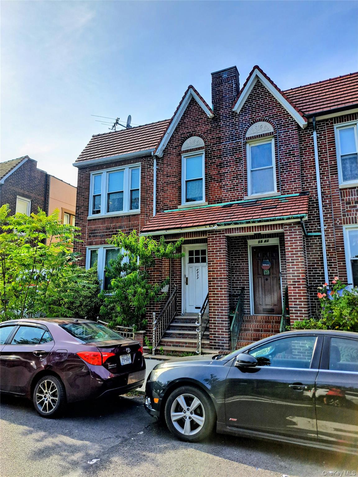 #2 photo, 8839 82nd Avenue, クイーンズ区 Glendale , NY 11385