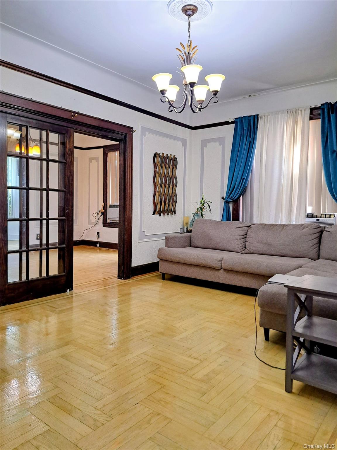 #5 photo, 8839 82nd Avenue, クイーンズ区 Glendale , NY 11385