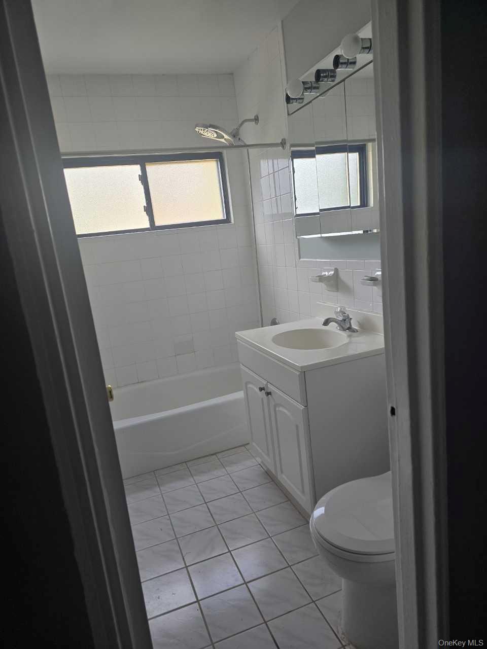 #8 photo, 5 Adelaide Street, Floral Park , NY 11001