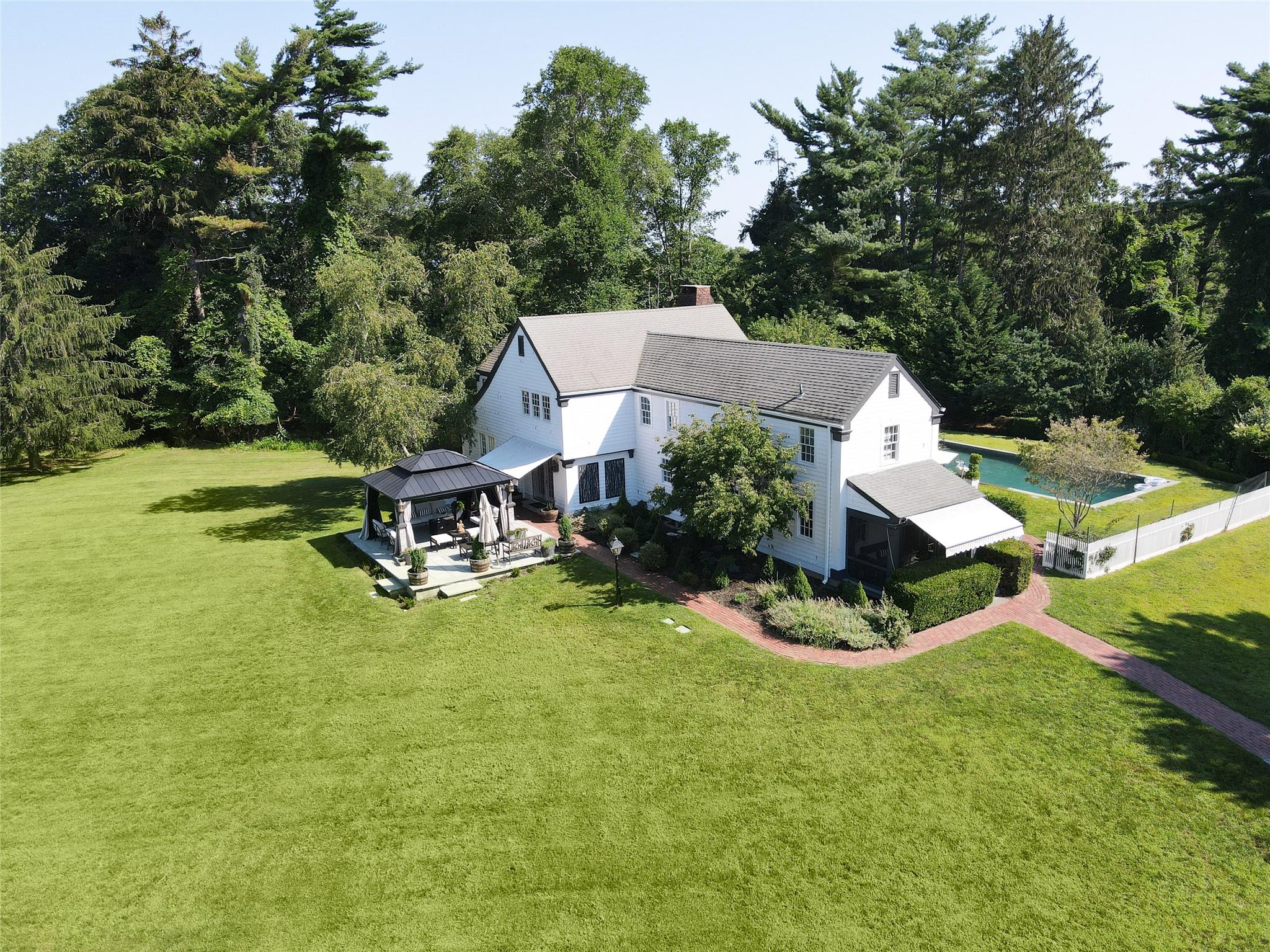 #1 photo, 117 Sound Road, Wading River , NY 11792