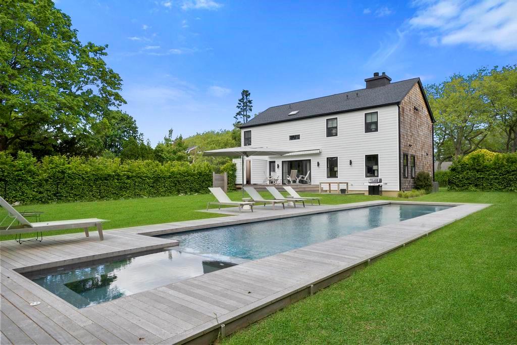 #3 photo, 16 Livingston Road, サフォーク郡 Bellport Village , NY 11713