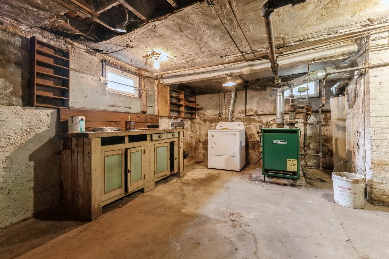 #16 photo, 84-52 123 Street, Kew Gardens , NY 11415