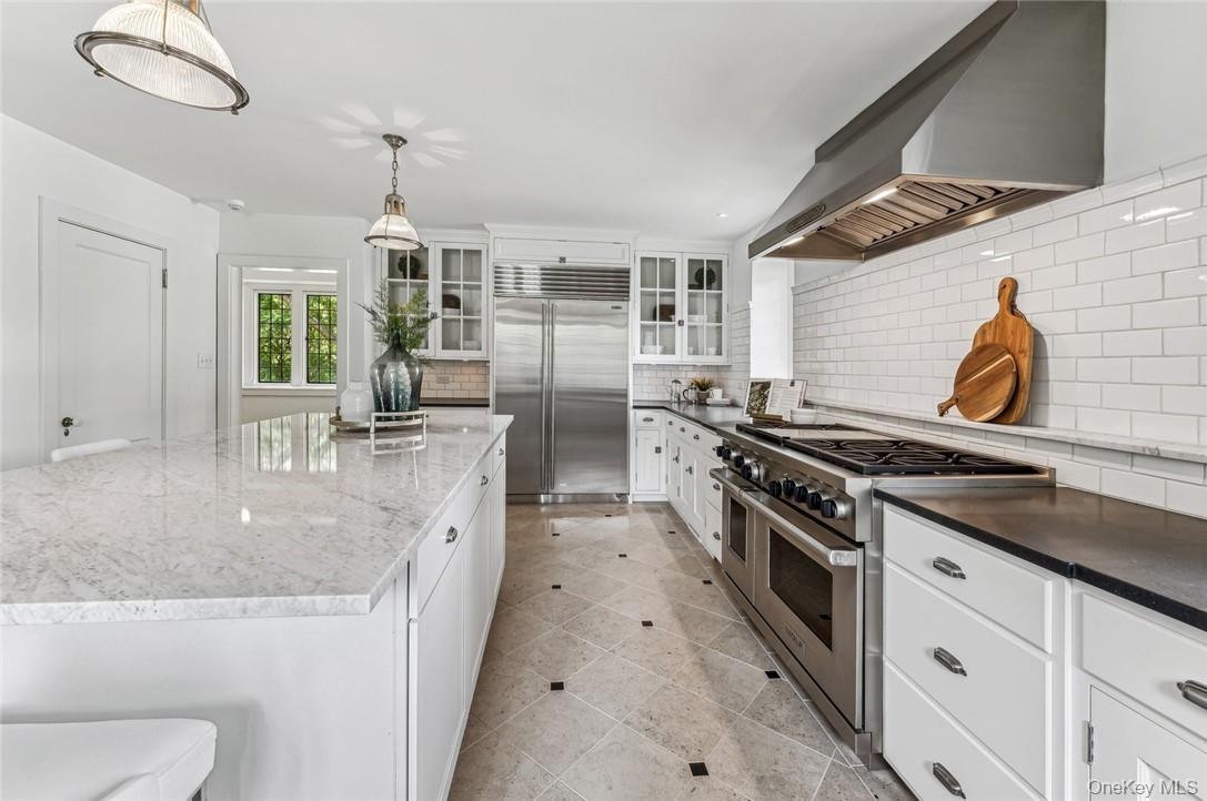 #10 photo, 3 Loden Lane, Purchase , NY 10577