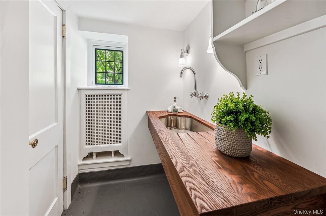 #13 photo, 3 Loden Lane, Purchase , NY 10577