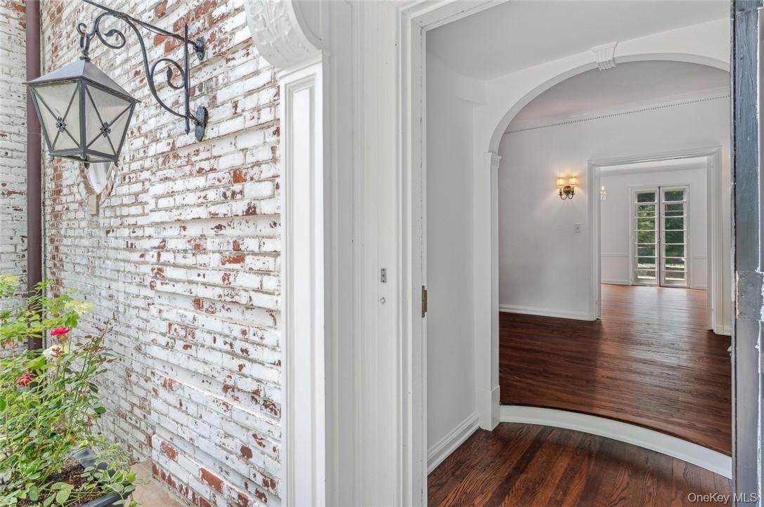 #5 photo, 6 Loden Lane, Purchase , NY 10577