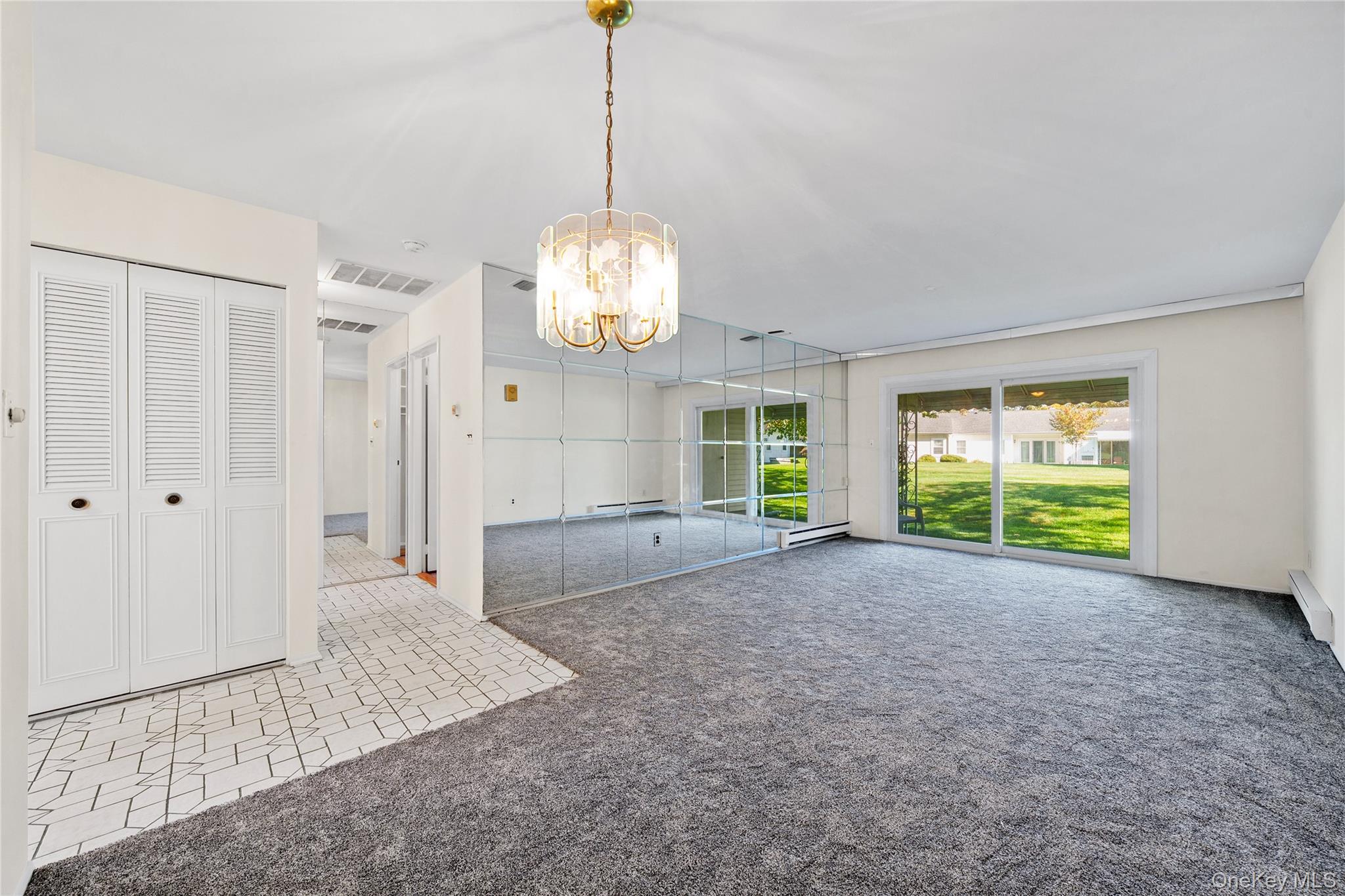 #6 photo, 75 Harbor, Amityville , NY 11701