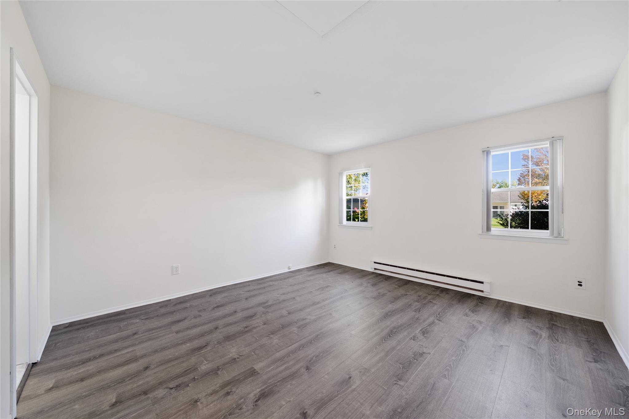 #9 photo, 75 Harbor, Amityville , NY 11701