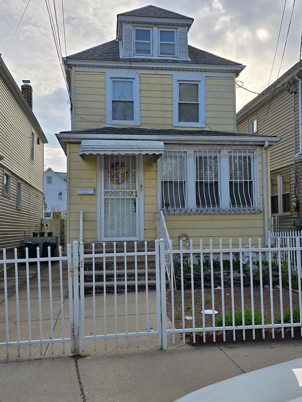 #1 photo, 89-28 204 Street, Hollis , NY 11423