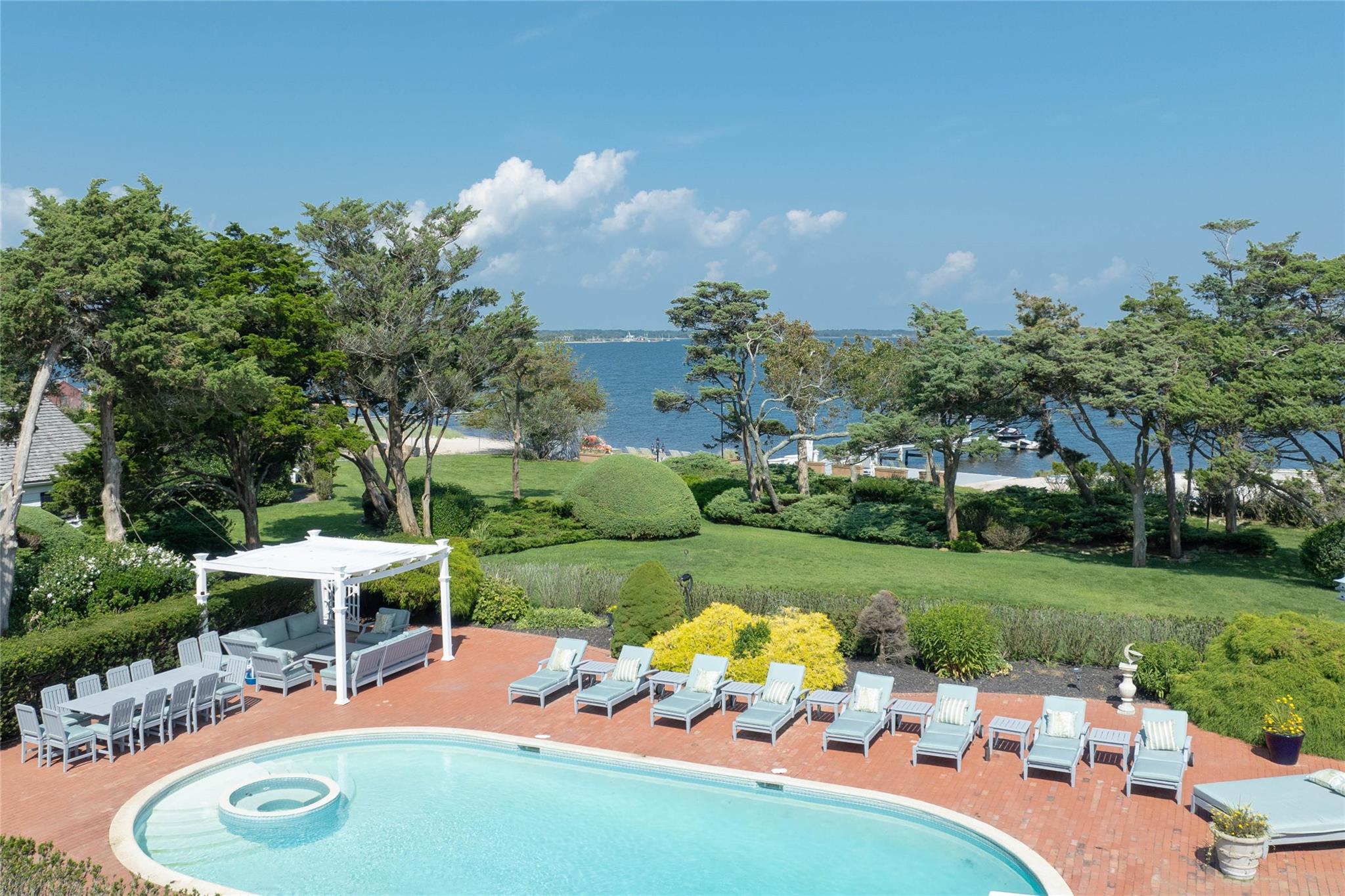 #7 photo, 16 Point Road, サフォーク郡 Bellport Village , NY 11713