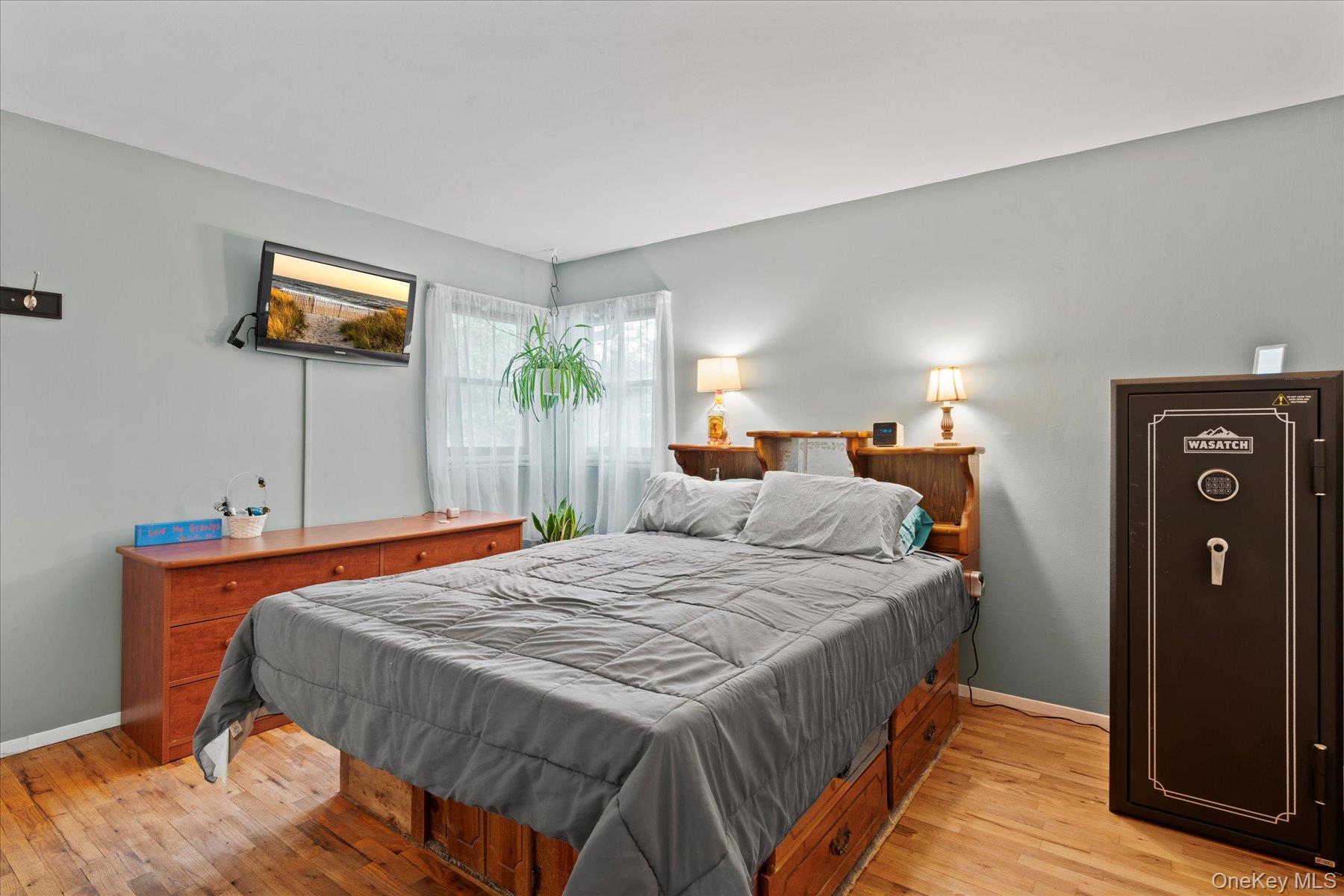 #11 photo, 12 Debragga Avenue, サフォーク郡 East Moriches , NY 11940