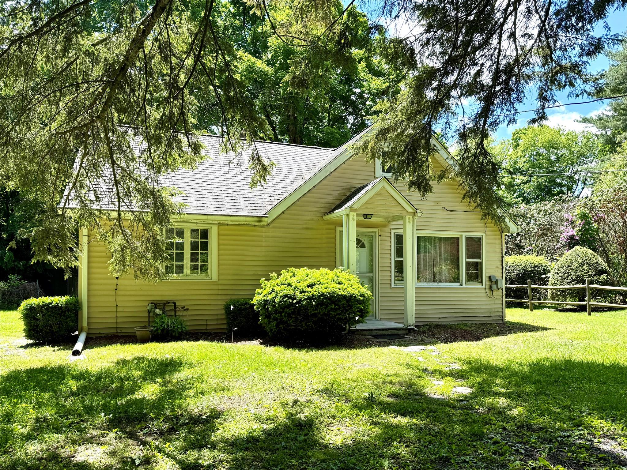 #1 photo, 284 Titusville Road, Poughkeepsie , NY 12603