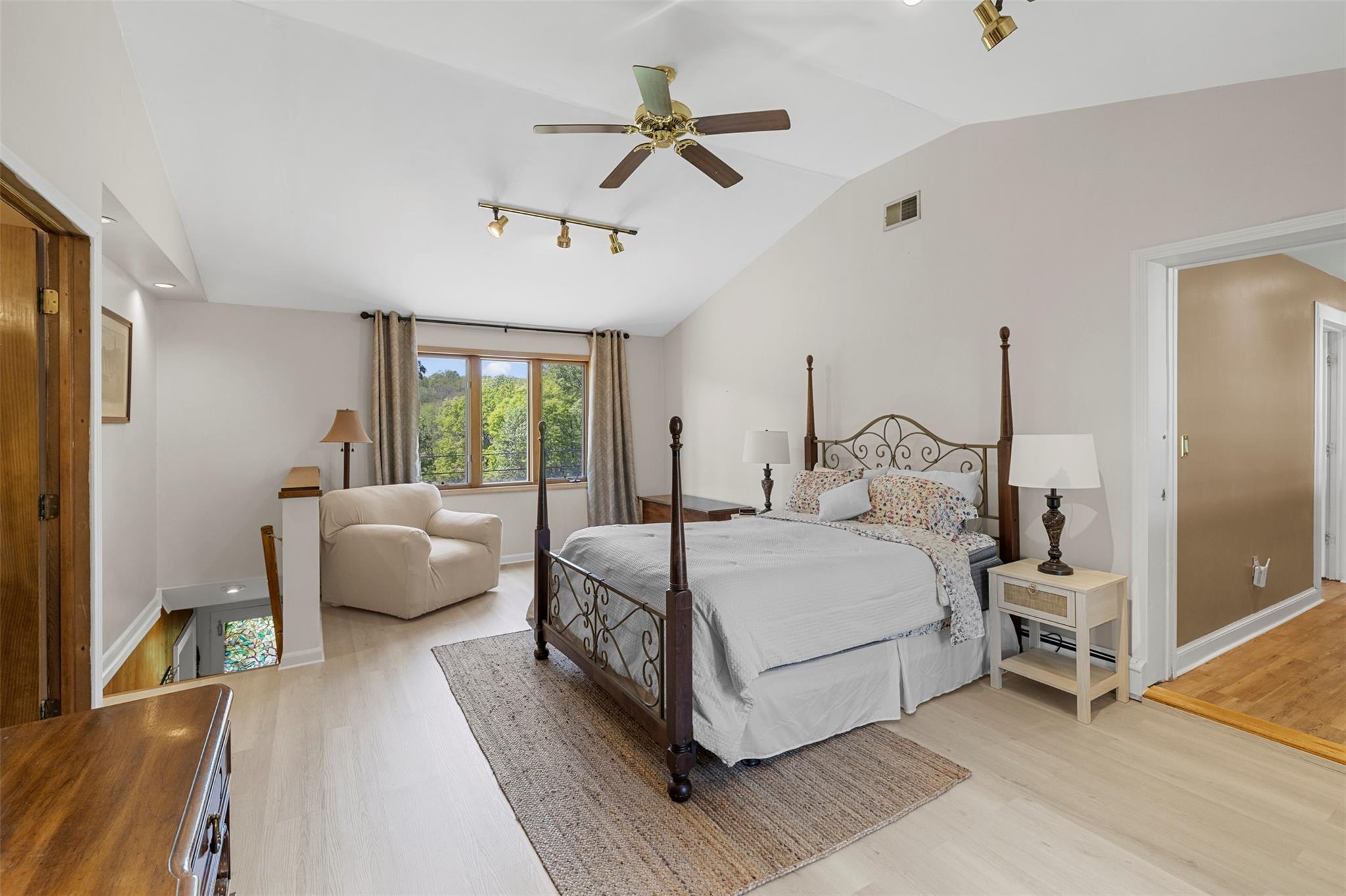 #14 photo, 262-268 Patterson Lane, Saugerties , NY 12477