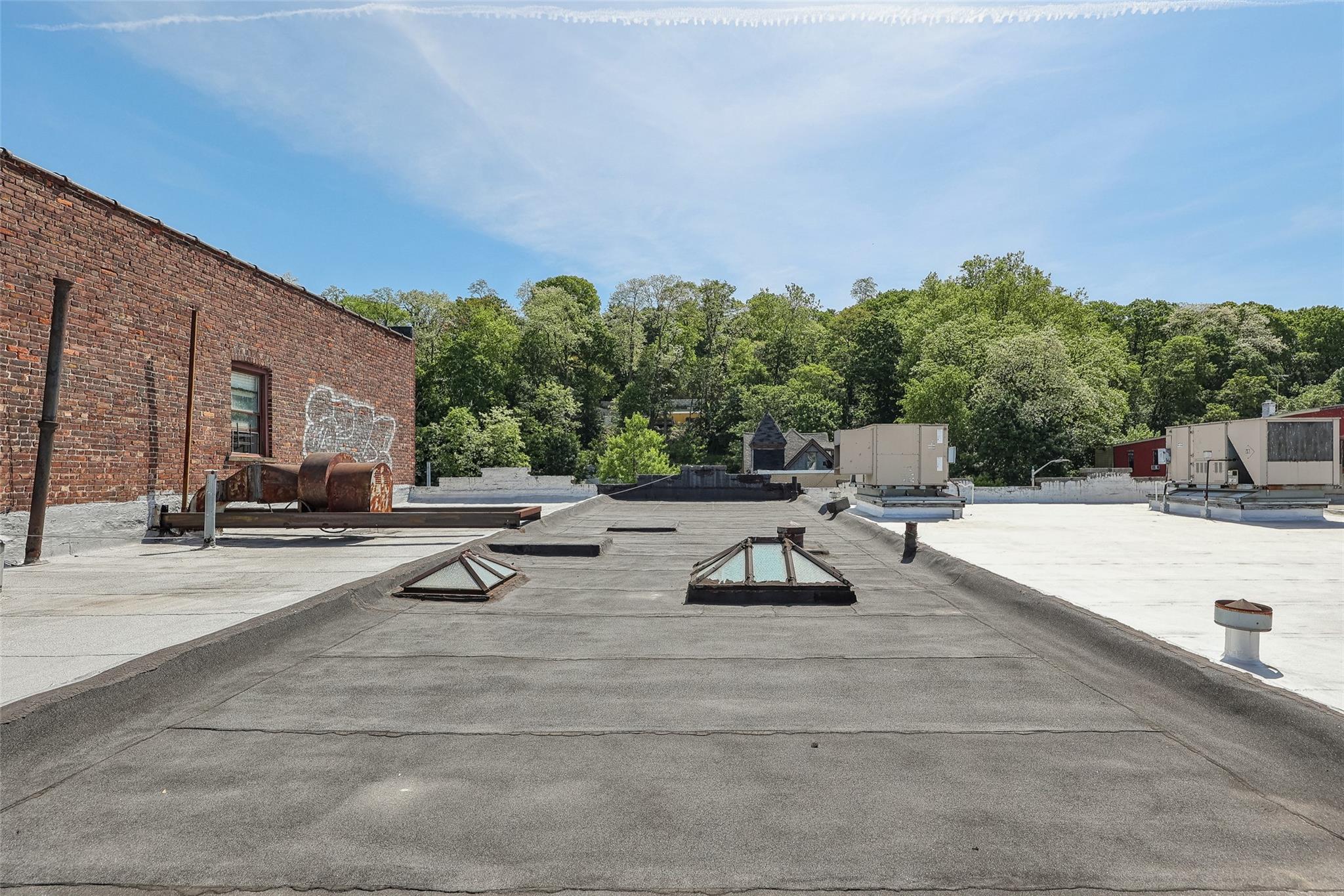 #17 photo, 349 S Broadway, Yonkers , NY 10705