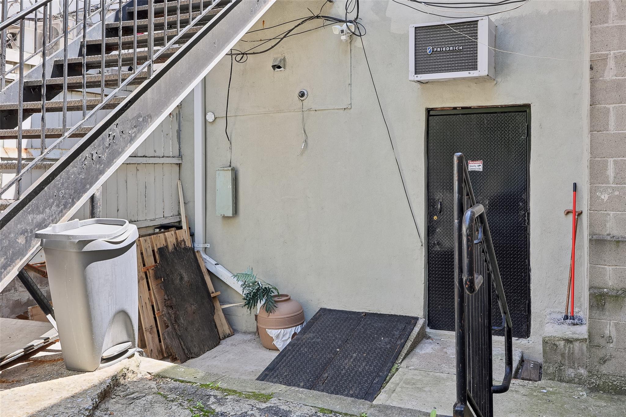 #18 photo, 349 S Broadway, Yonkers , NY 10705