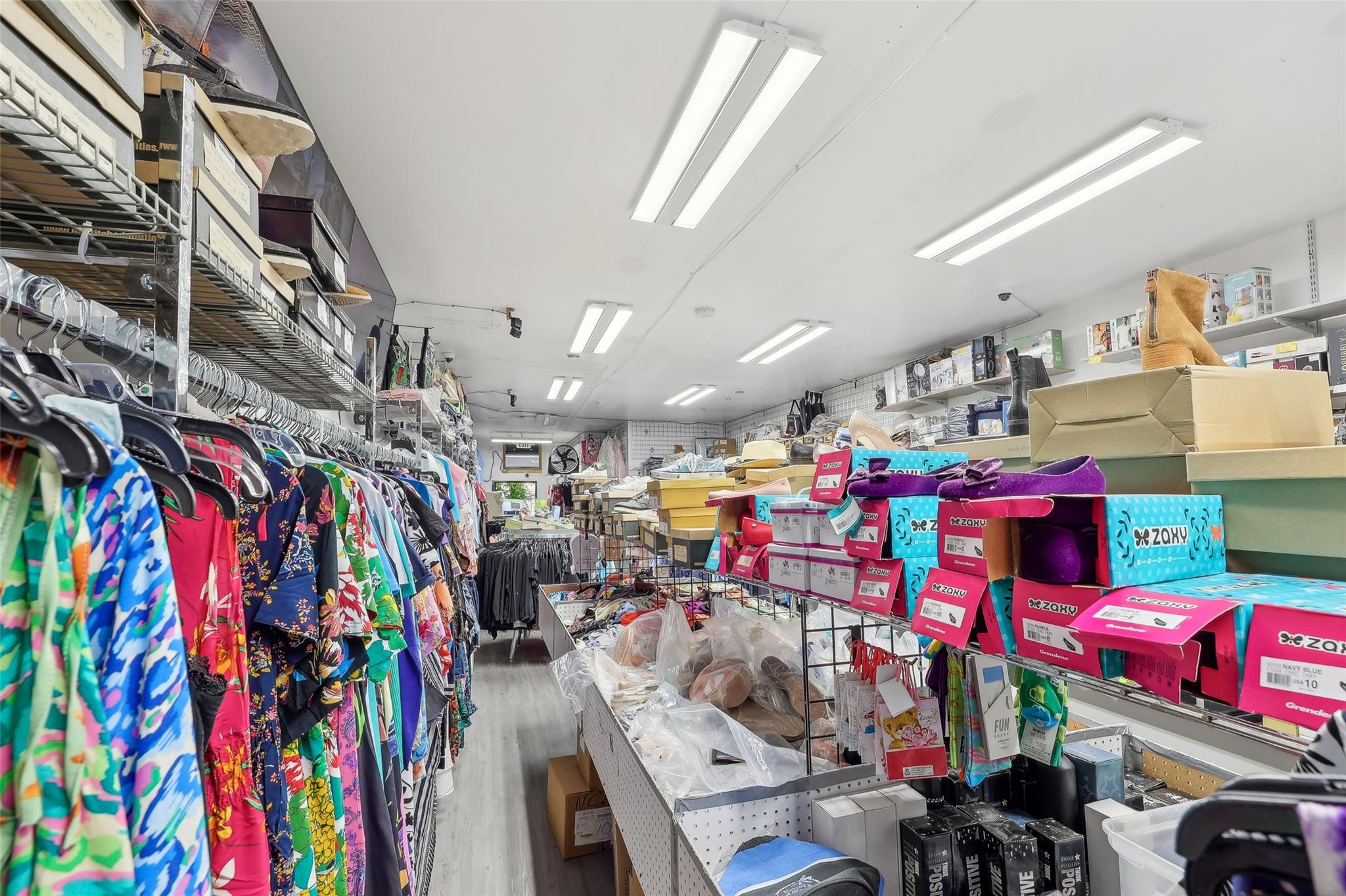 #4 photo, 349 S Broadway, Yonkers , NY 10705