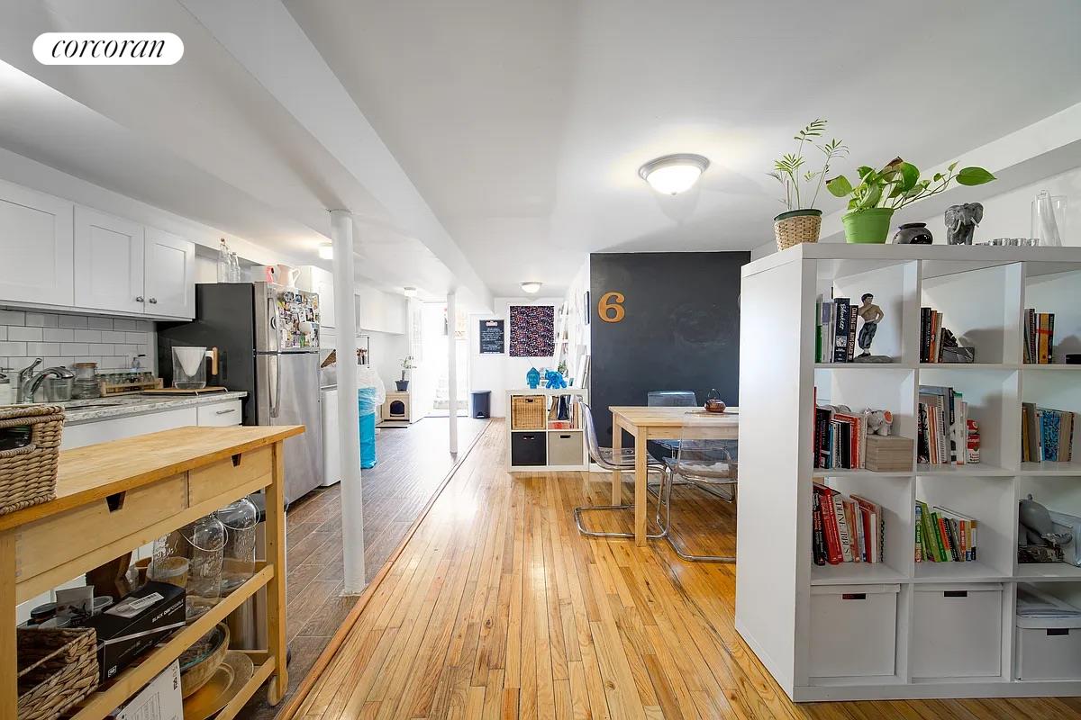 #14 photo, 784 HALSEY Street, ブルックリン区 Stuyvesant Heights , NY 11233