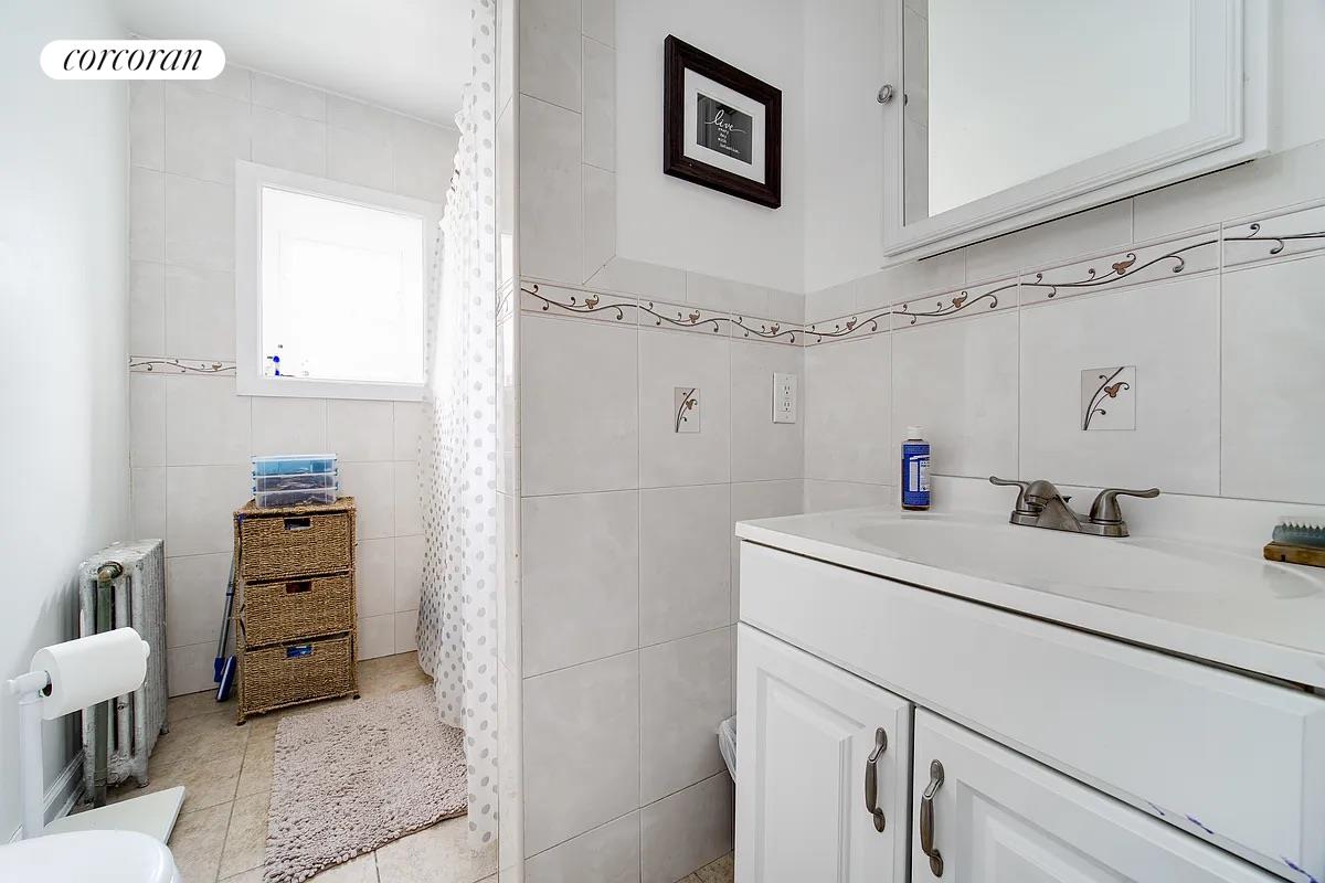 #15 photo, 784 HALSEY Street, ブルックリン区 Stuyvesant Heights , NY 11233