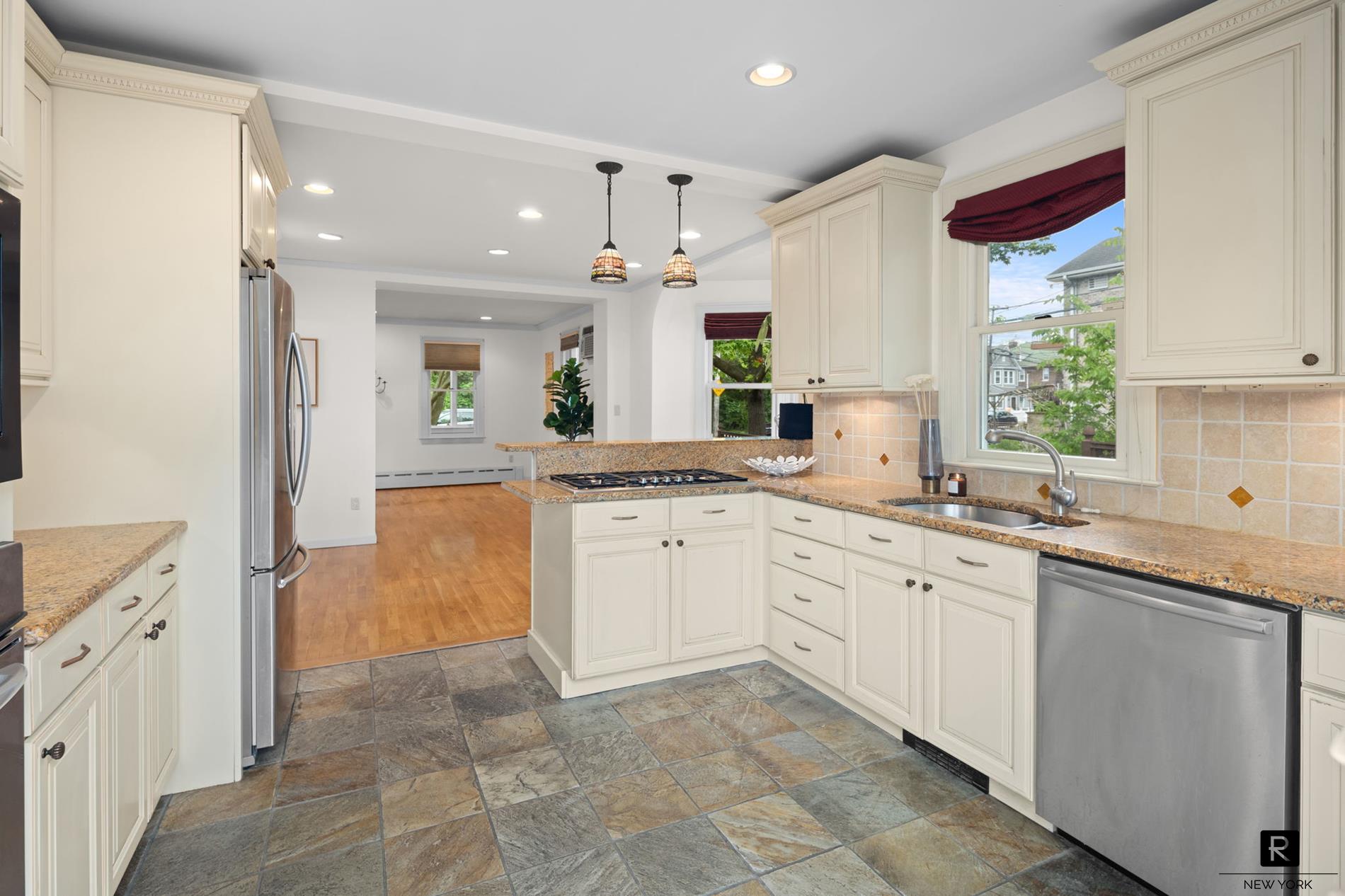 #14 photo, 551 Minnieford Avenue, ブロンクス区 City Island , NY 10464