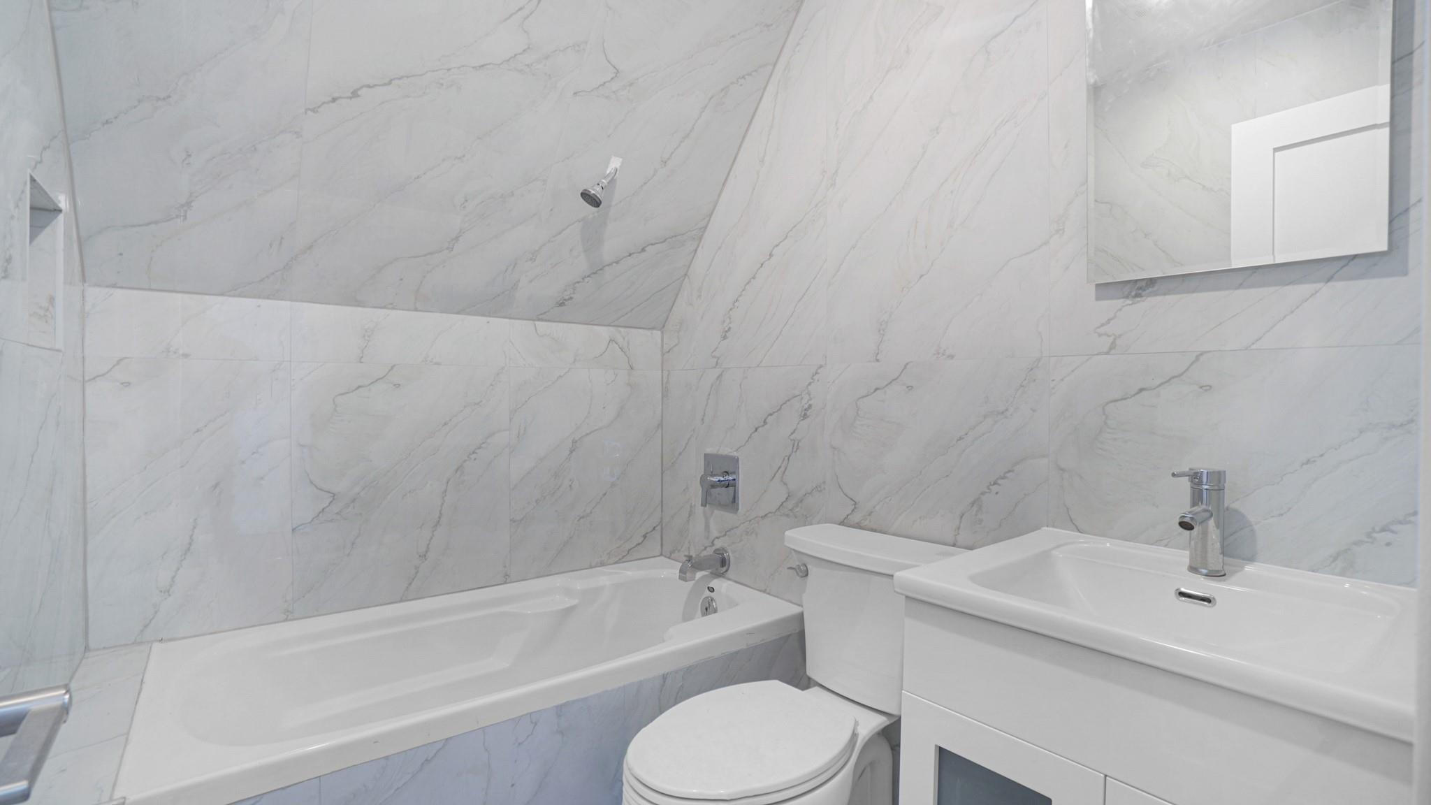 #11 photo, 3964 Duryea Ave, ブロンクス区 Bronx , NY 10466