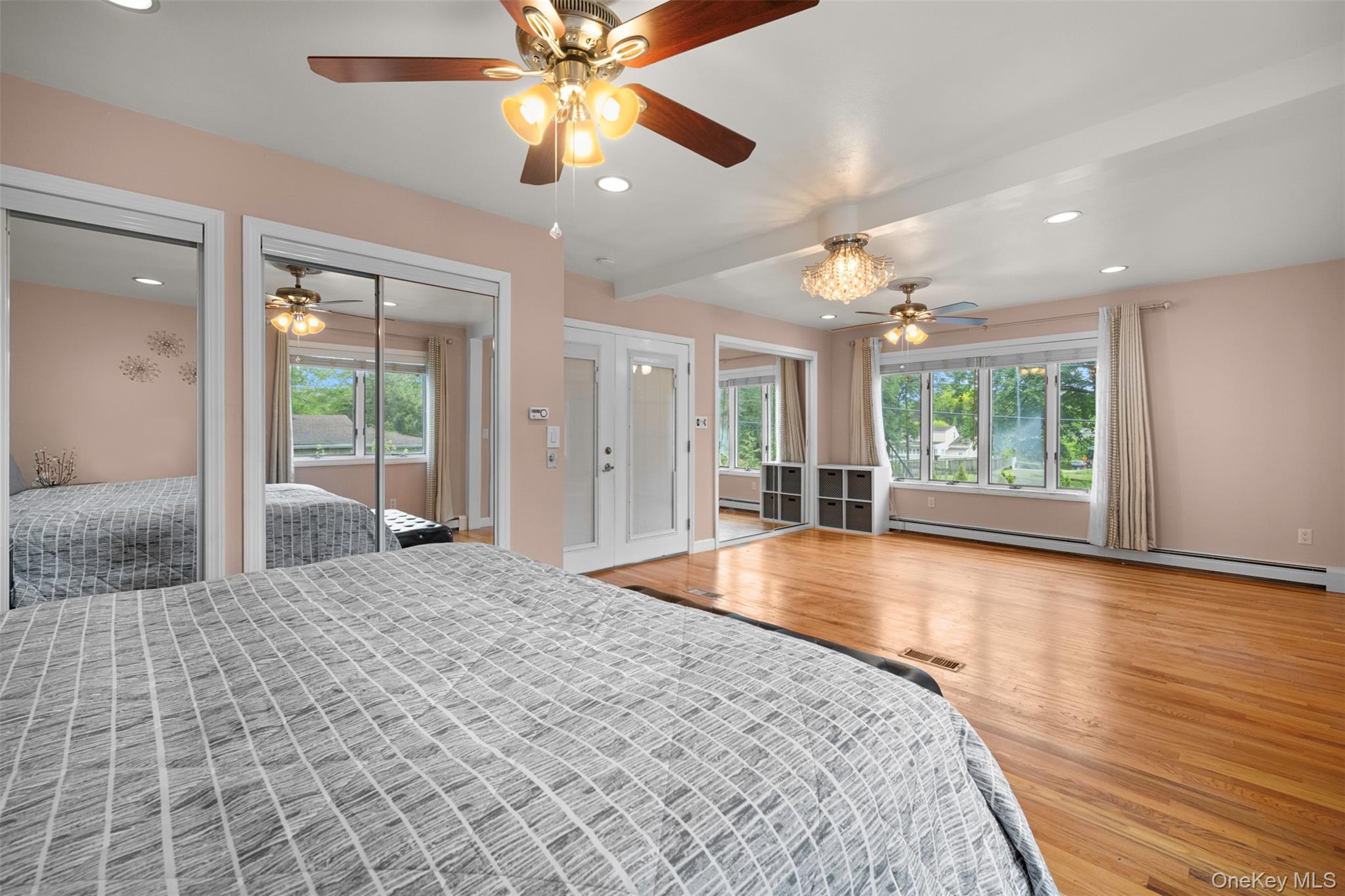 #14 photo, 15 Oakhurst Street, サフォーク郡 South Huntington , NY 11746