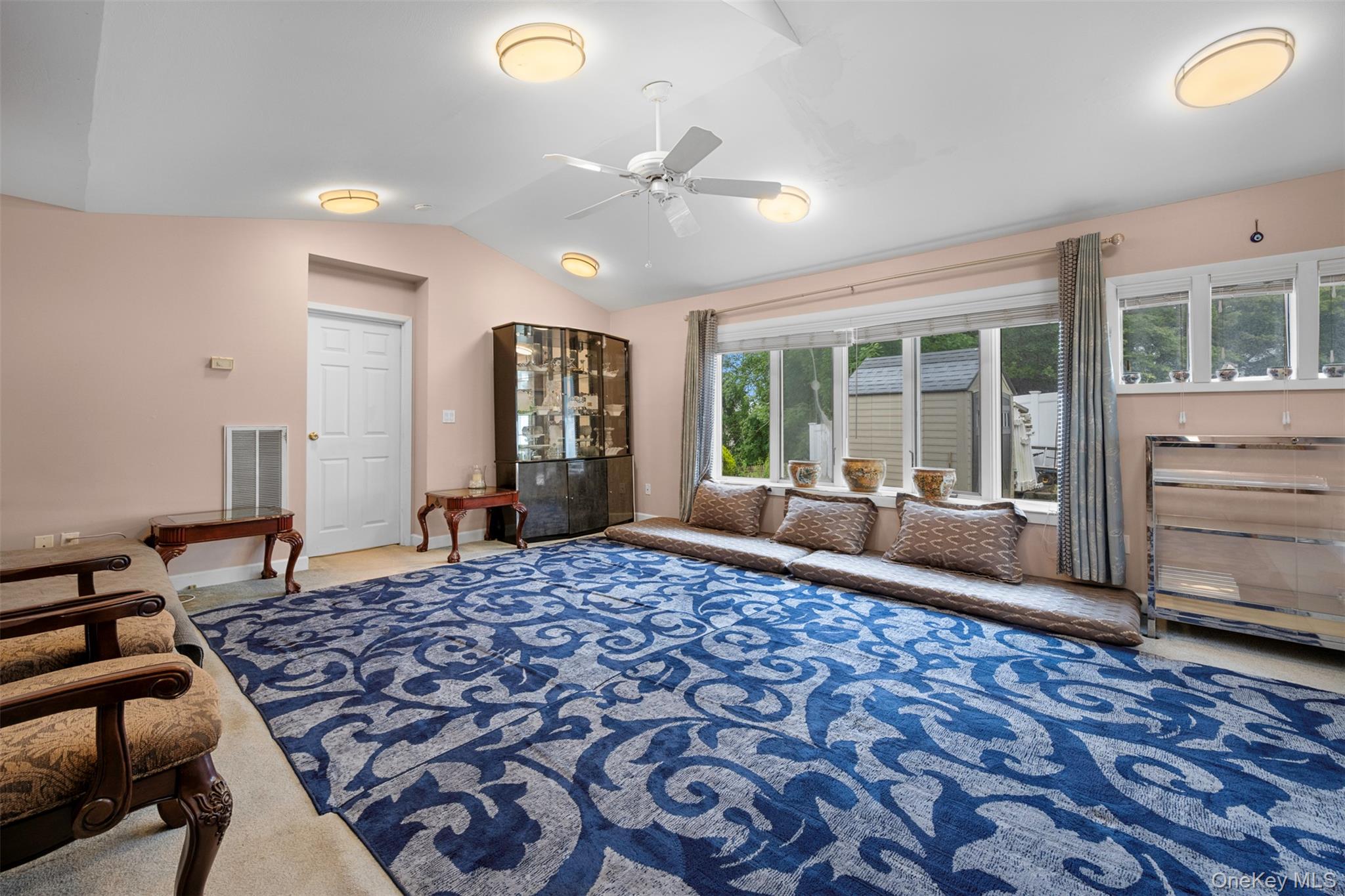 #9 photo, 15 Oakhurst Street, サフォーク郡 South Huntington , NY 11746