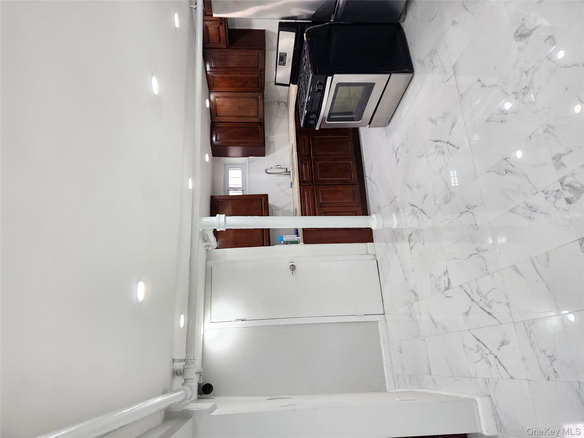 #10 photo, 224-06 114 road, Cambria Heights , NY 11411