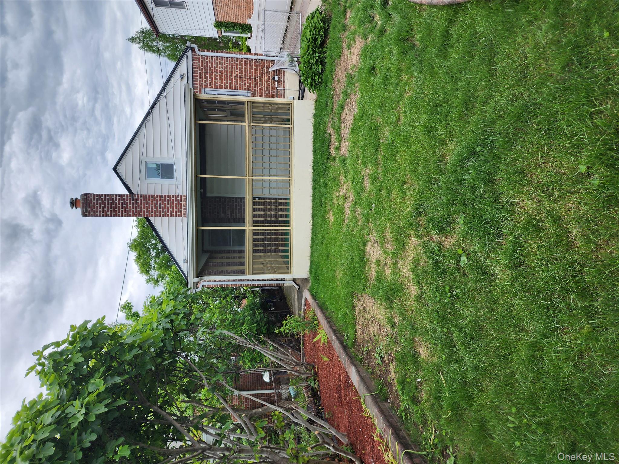 #12 photo, 224-06 114 road, Cambria Heights , NY 11411