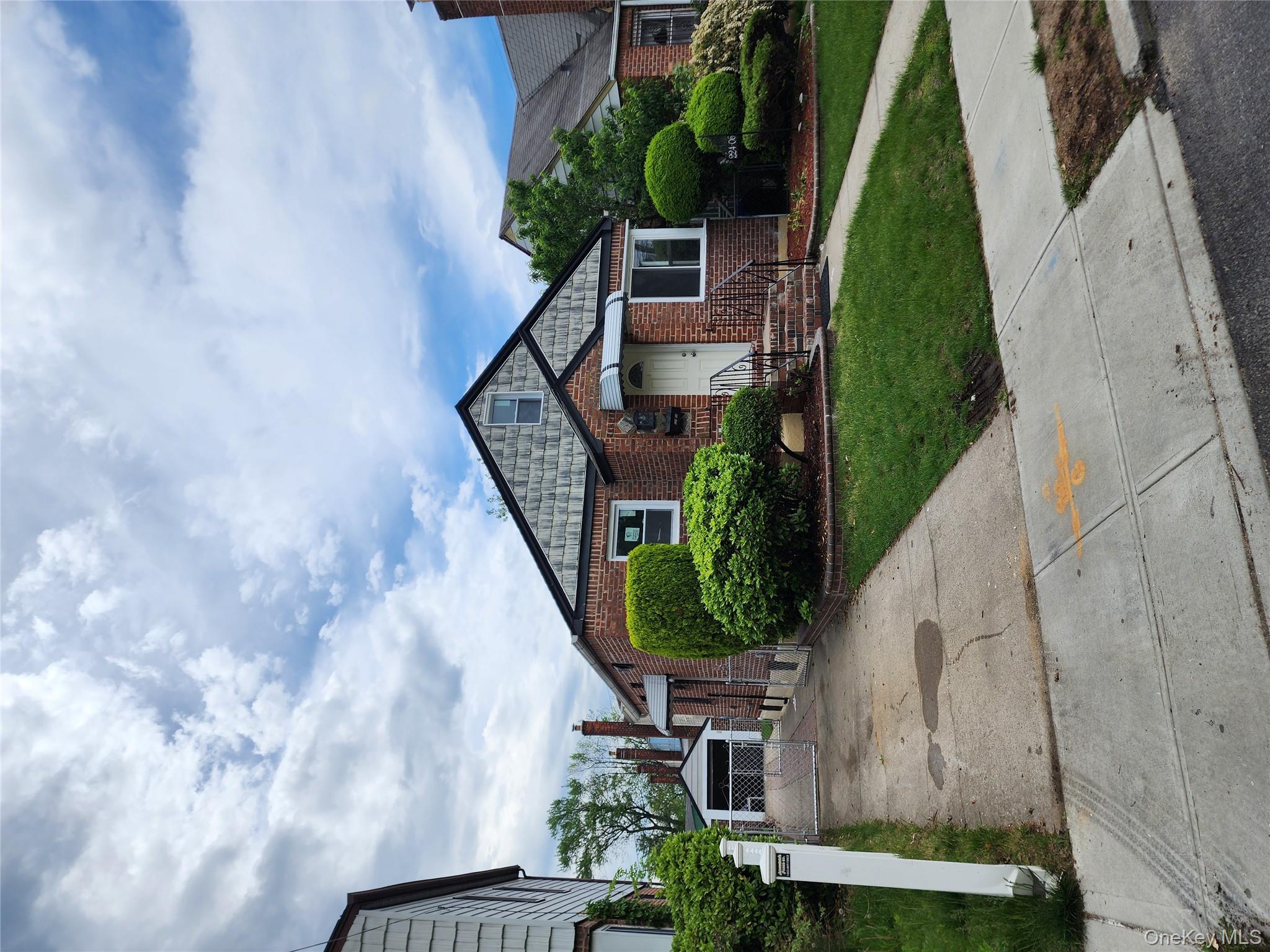 #15 photo, 224-06 114 road, Cambria Heights , NY 11411