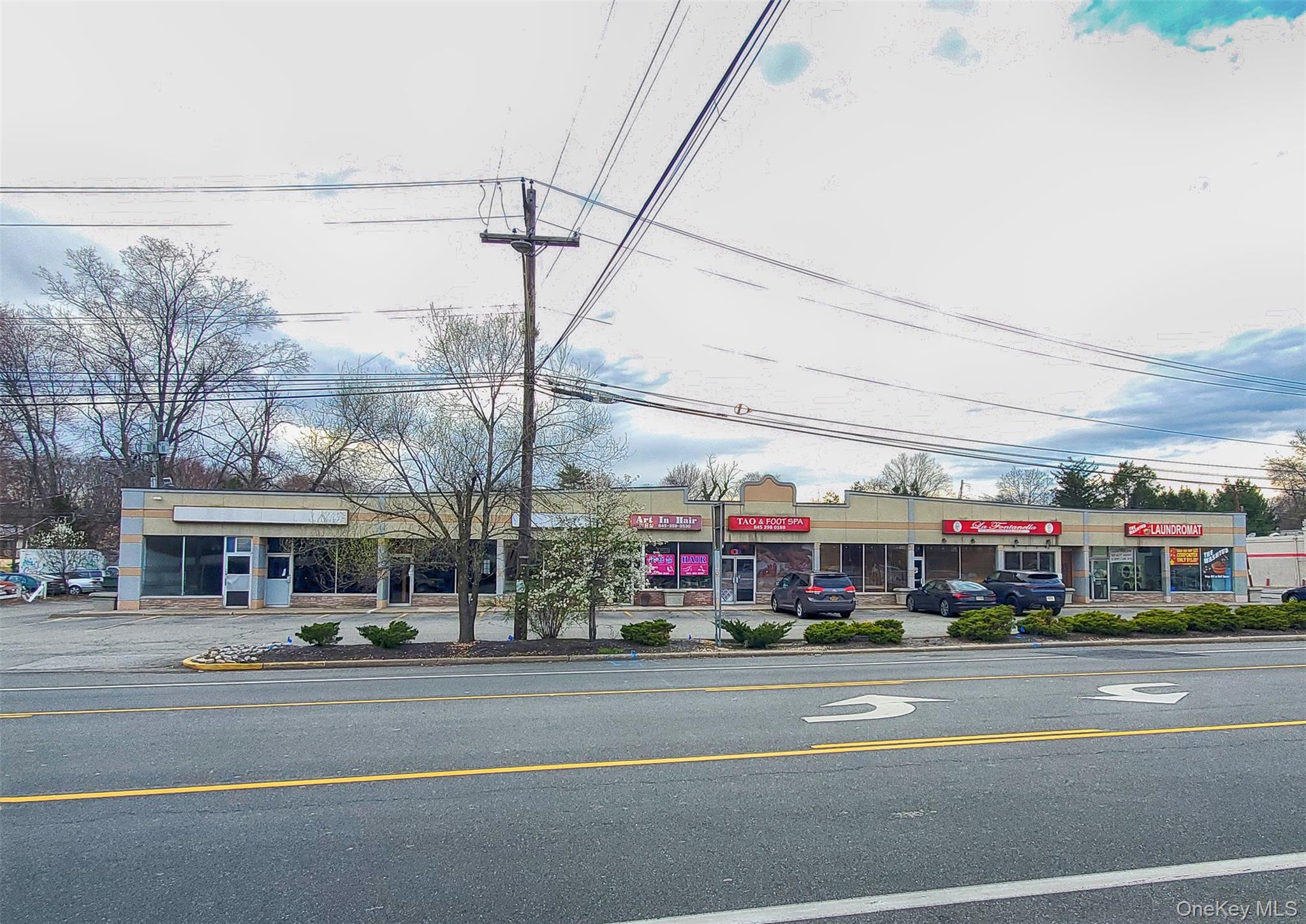 #4 photo, 38-42 Rt-303, Tappan , NY 10983