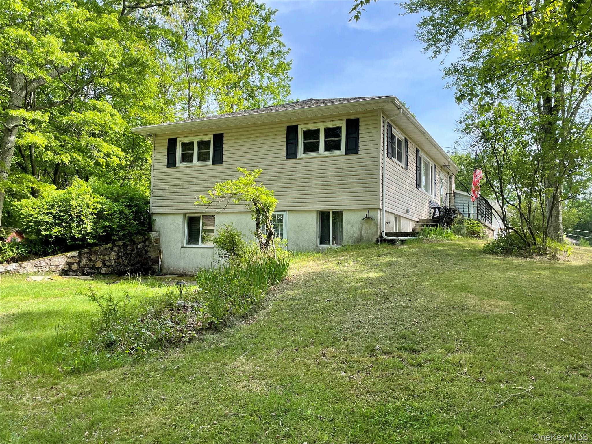 #14 photo, 23 Red Barn Road, Pine Bush , NY 12566