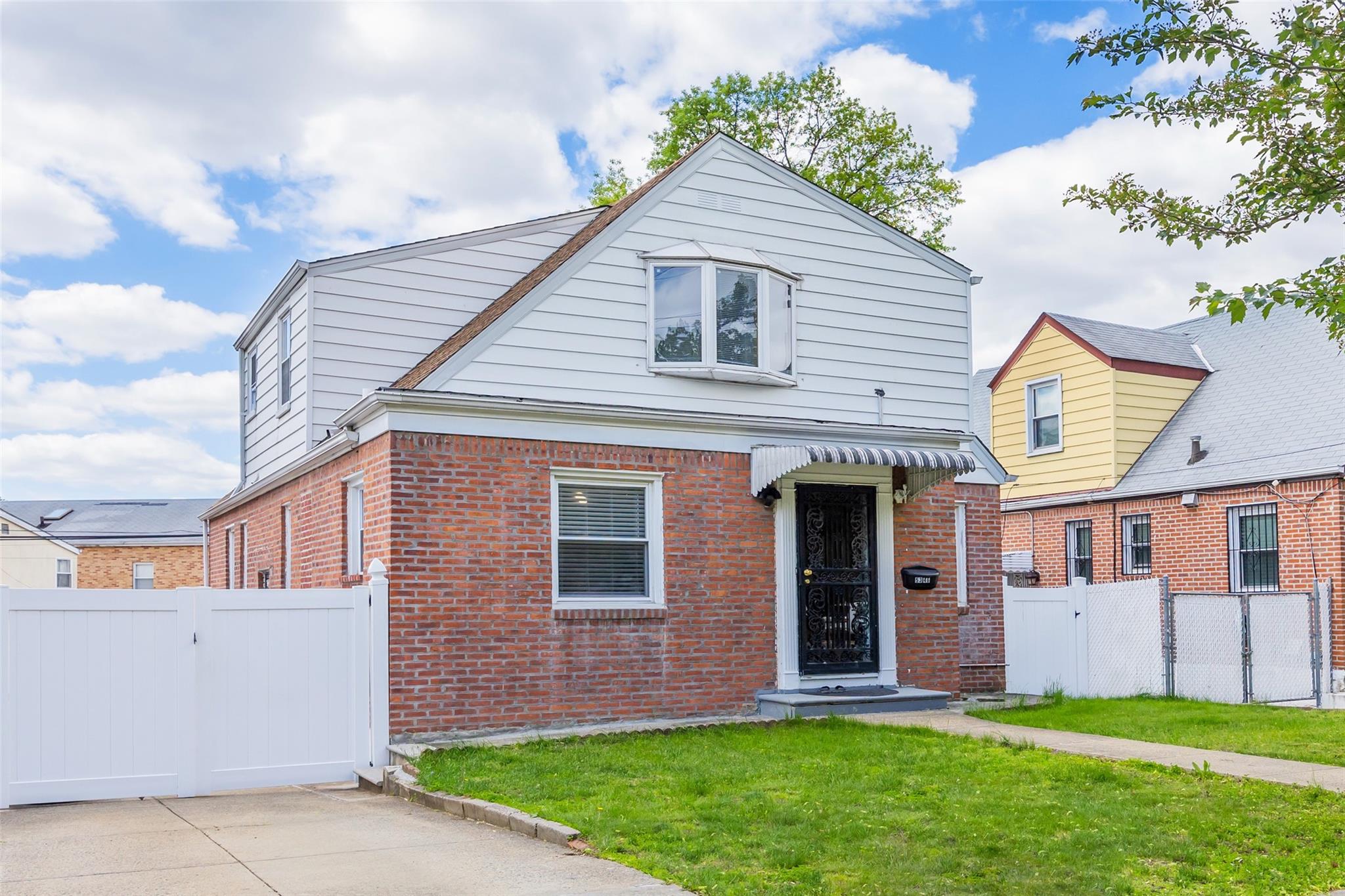 #1 photo, 53-46 Hollis Ct Boulevard, Fresh Meadows , NY 11365