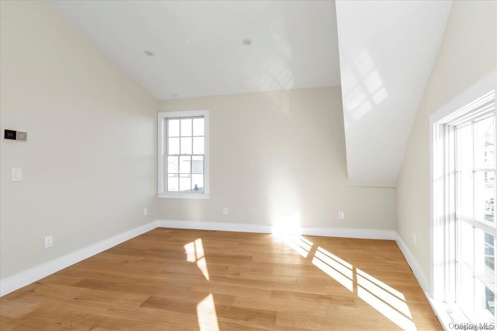 #7 photo, 108 South, ナッソー郡 Oyster Bay , NY 11771