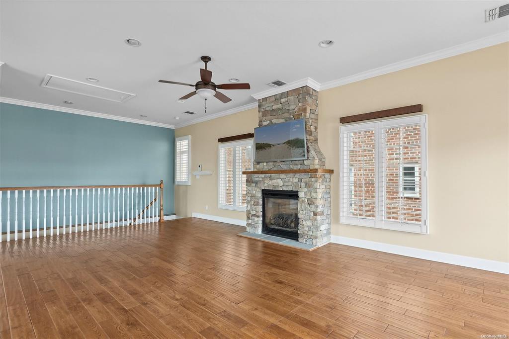 #13 photo, 434 E Broadway, ナッソー郡 Long Beach , NY 11561