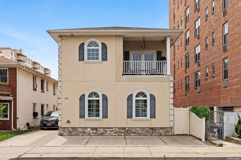 #14 photo, 434 E Broadway, ナッソー郡 Long Beach , NY 11561