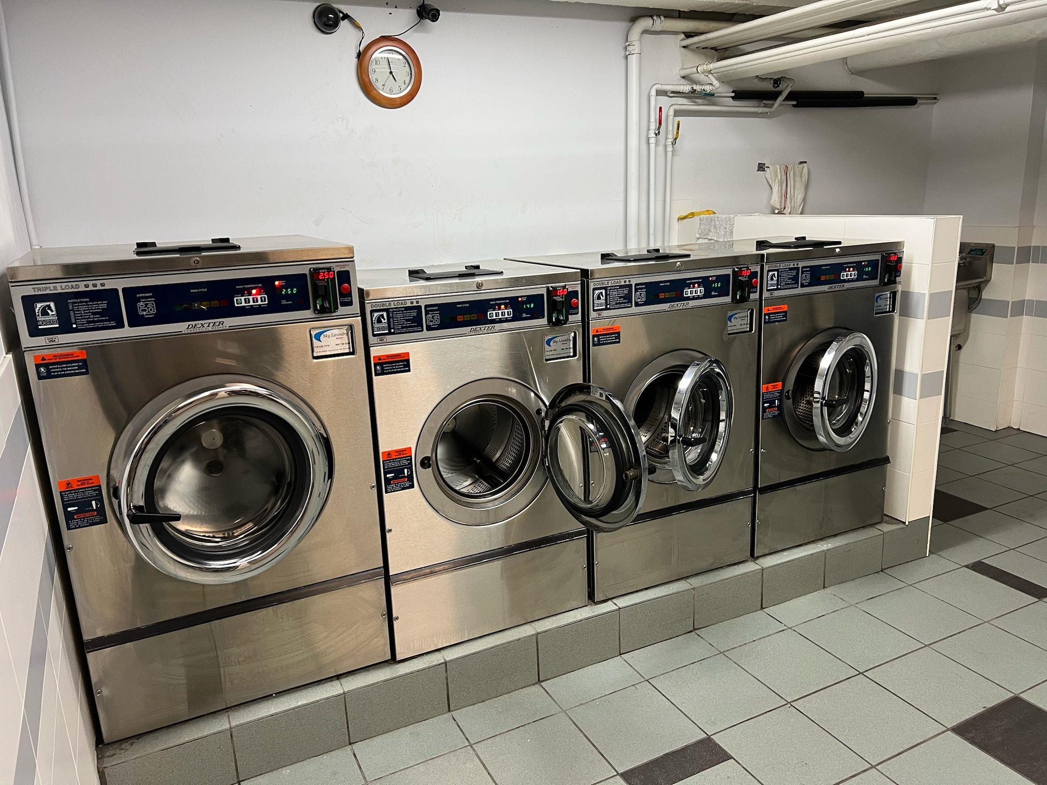 #4 photo, 40-18 HAMPTON STREET, クイーンズ区 Elmhurst , NY 11373