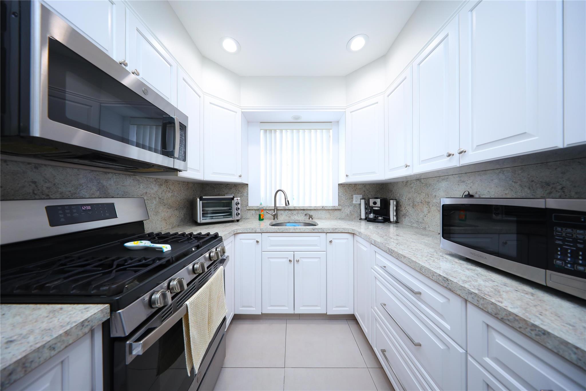 #7 photo, 2101 76th Street, ブルックリン区 Brooklyn , NY 11214